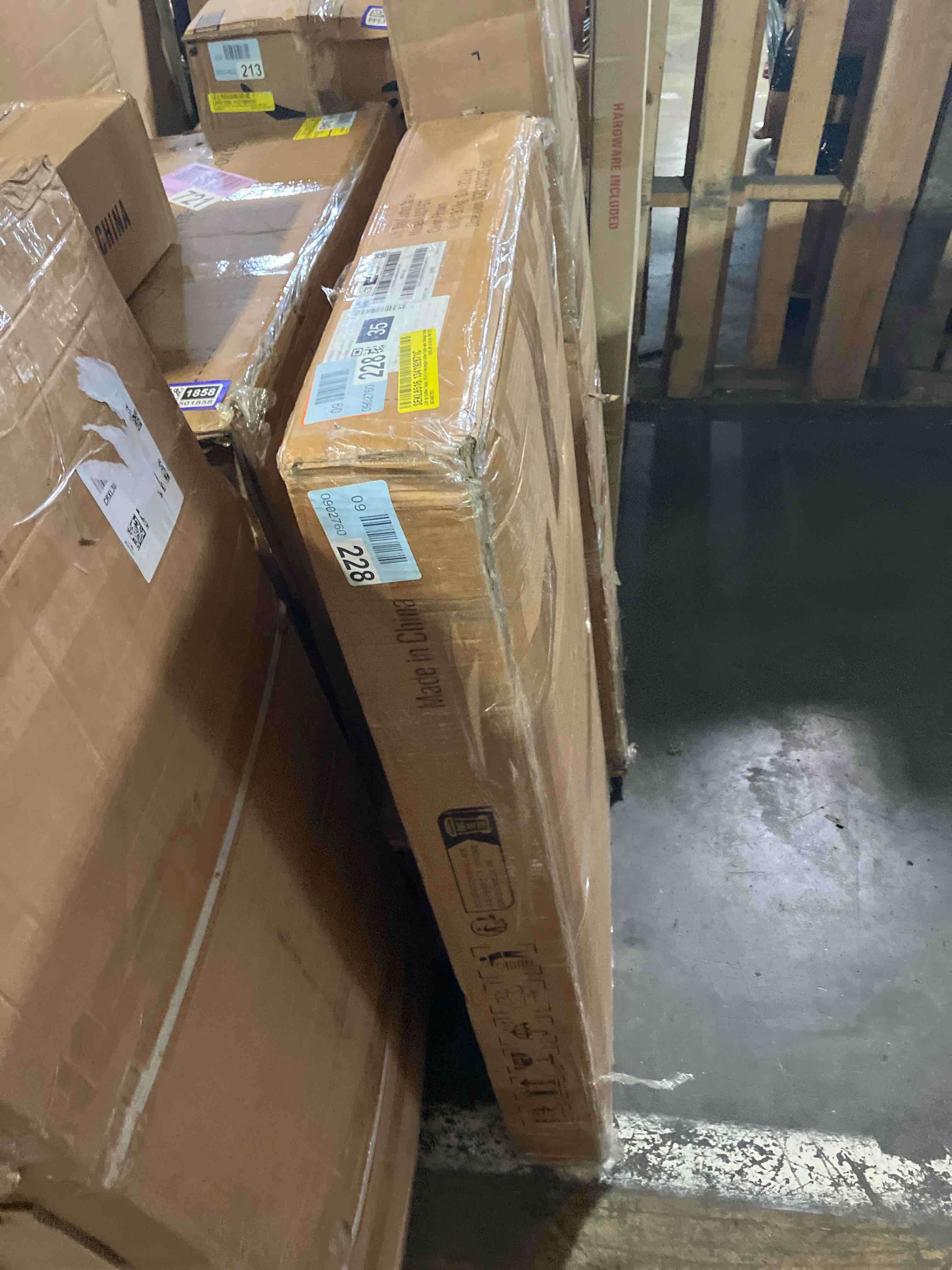 https://s3.amazonaws.com/lotting-images-prod/phillipi/PPE3500076_1753970963977.jpeg