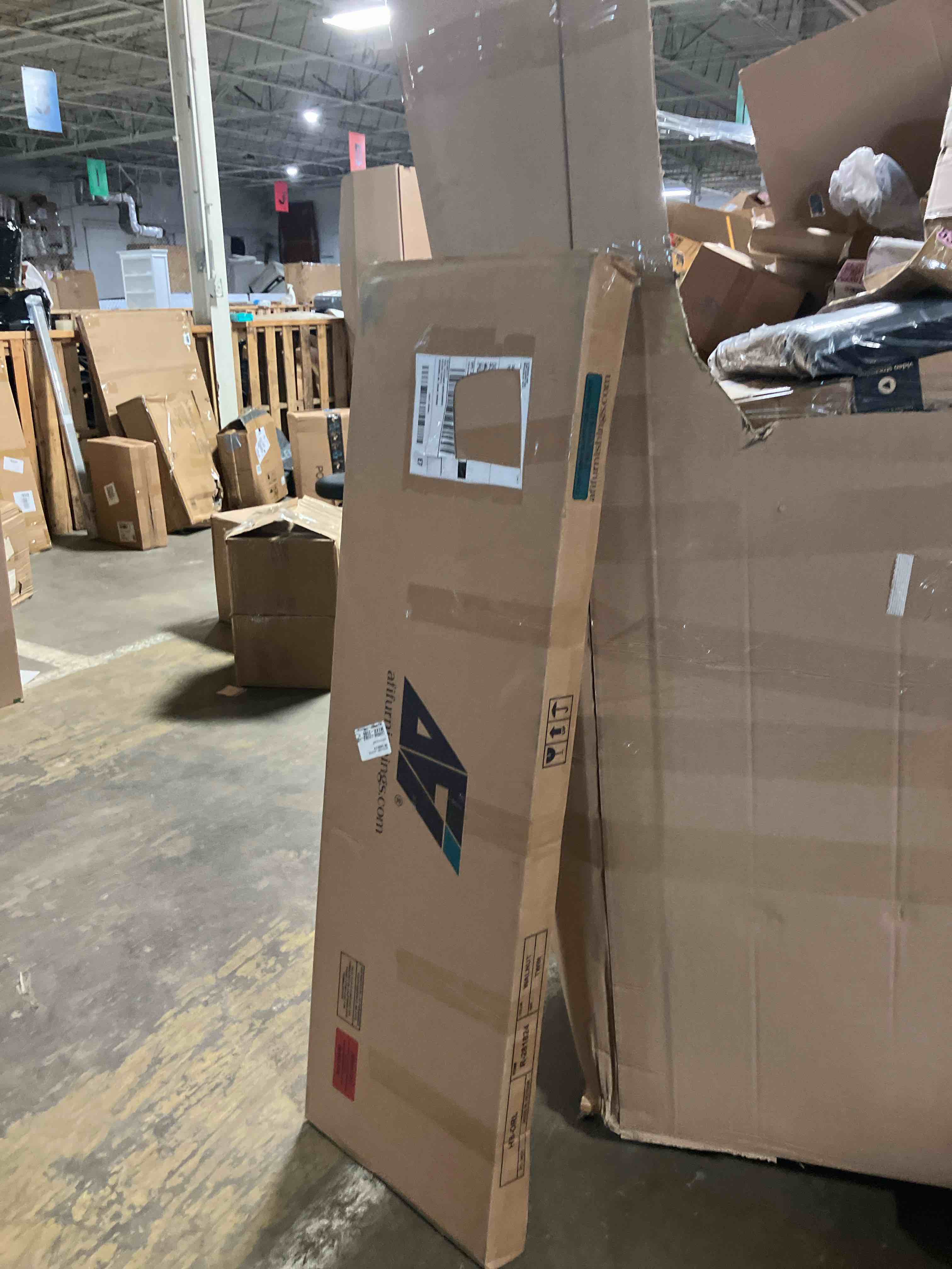 https://s3.amazonaws.com/lotting-images-prod/phillipi/PPE3500256_1753361350293.jpeg