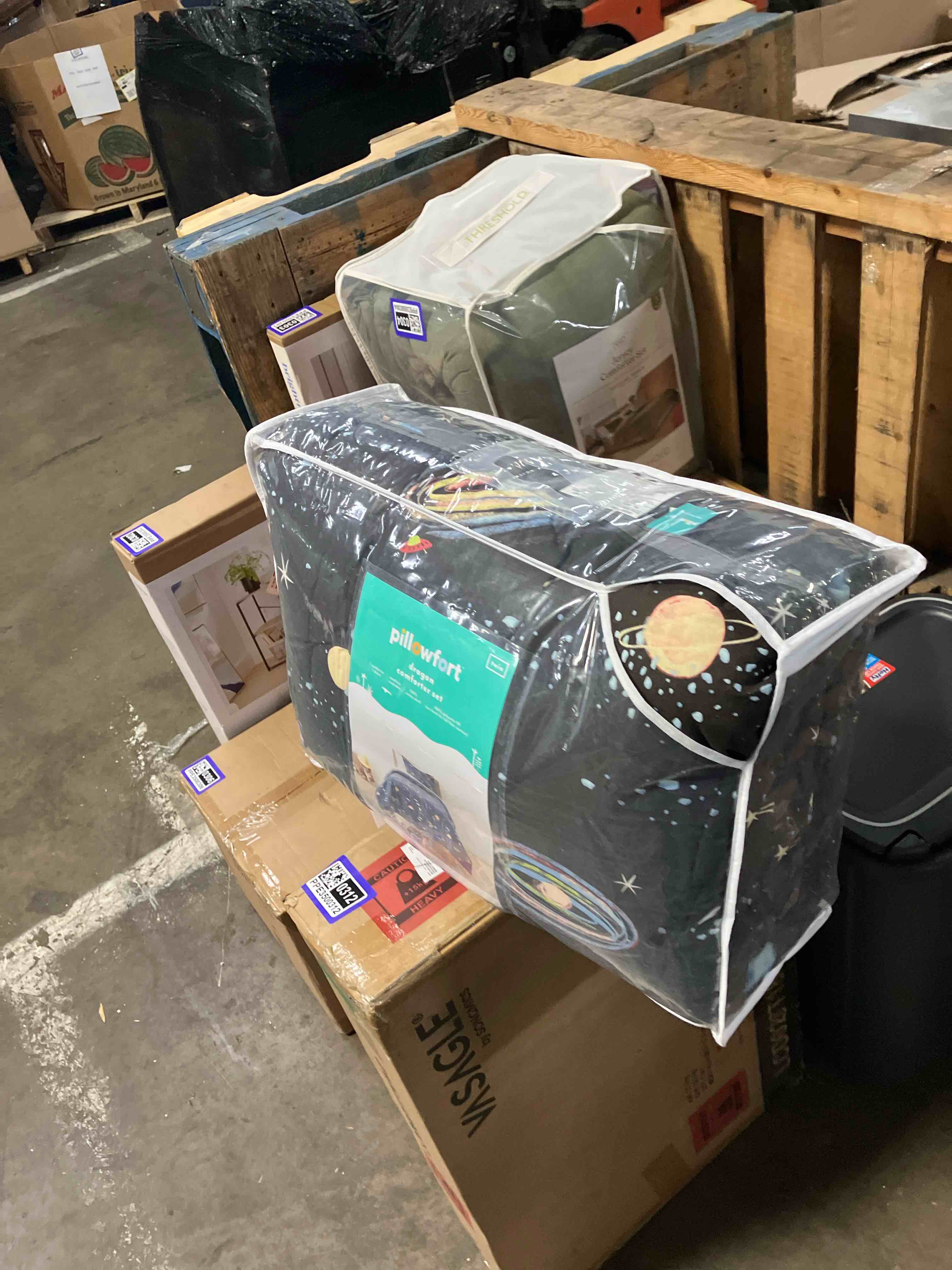 https://s3.amazonaws.com/lotting-images-prod/phillipi/PPE3500313_1753378817299.jpeg