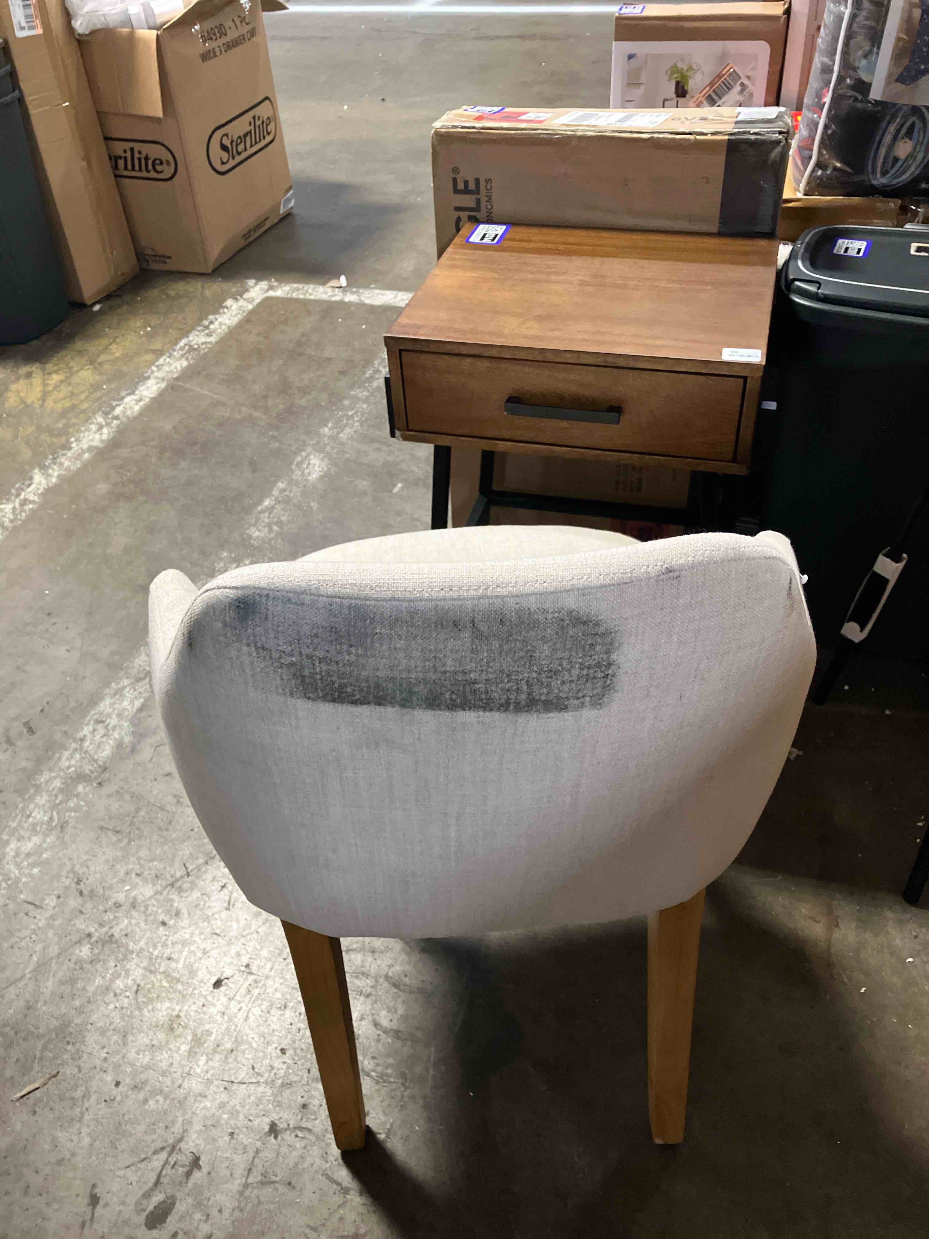 https://s3.amazonaws.com/lotting-images-prod/phillipi/PPE3500315_1753379188240.jpeg