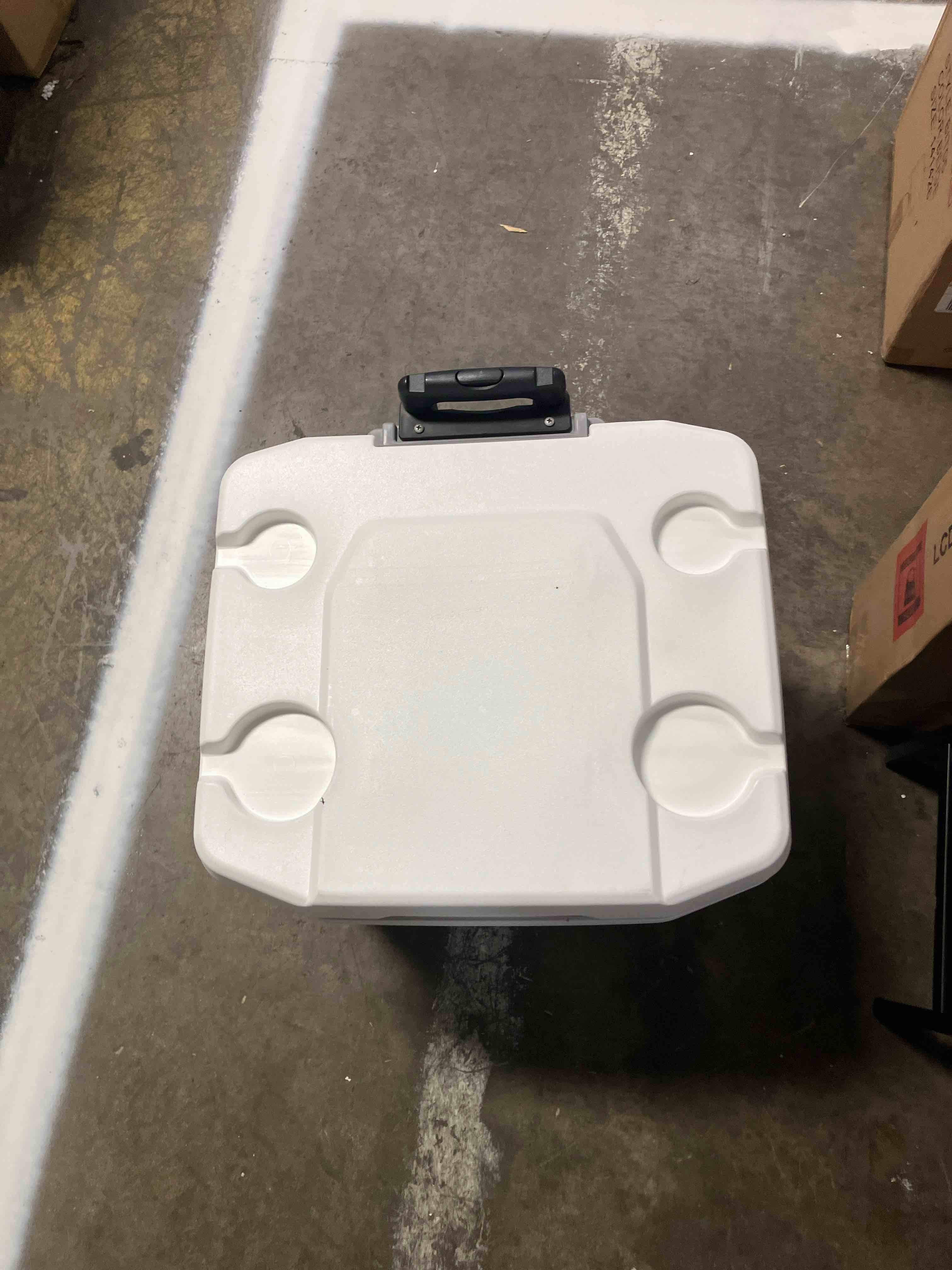 https://s3.amazonaws.com/lotting-images-prod/phillipi/PPE3500316_1753380484766.jpeg