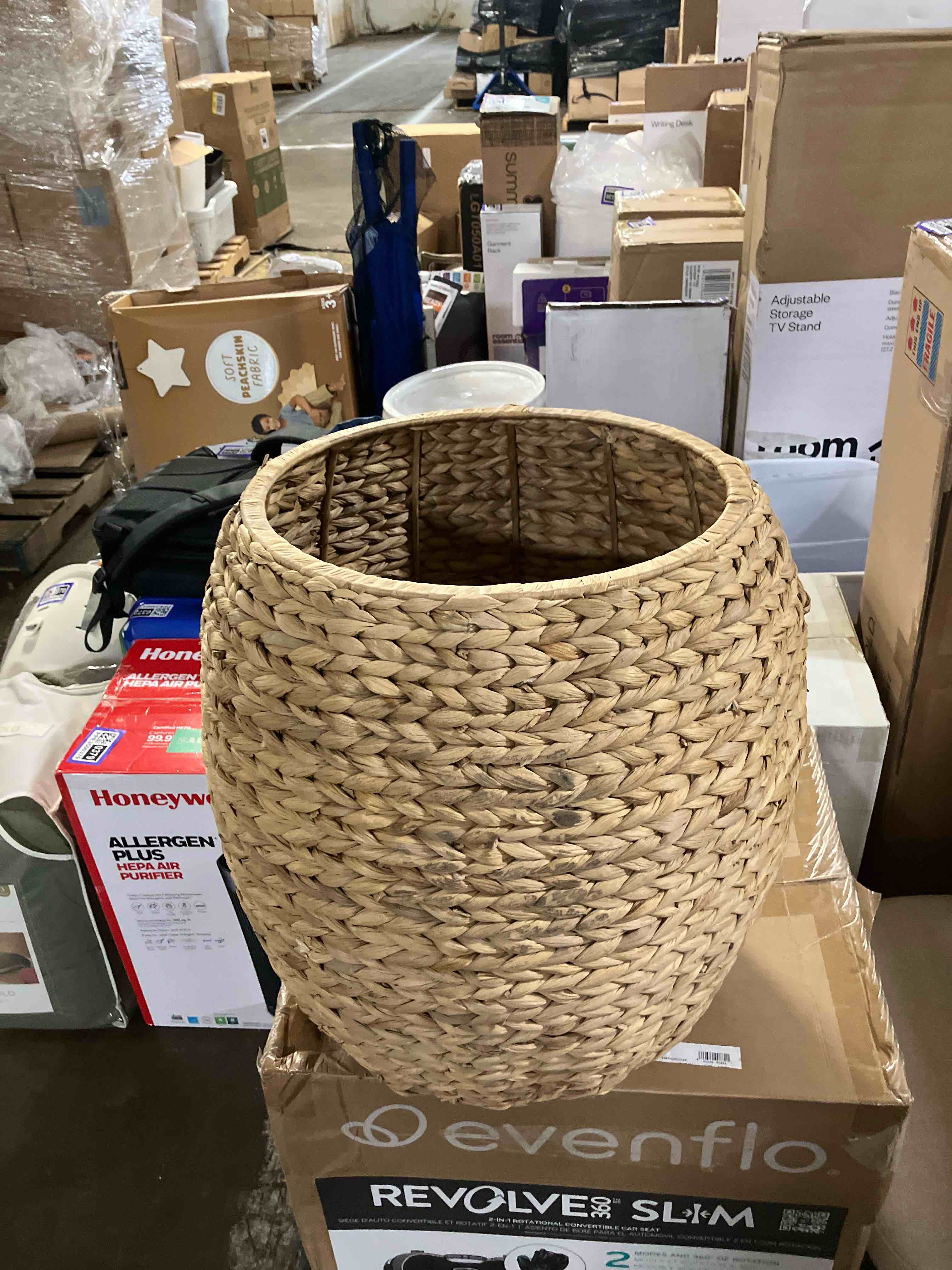 https://s3.amazonaws.com/lotting-images-prod/phillipi/PPE3500385_1753449323862.jpeg
