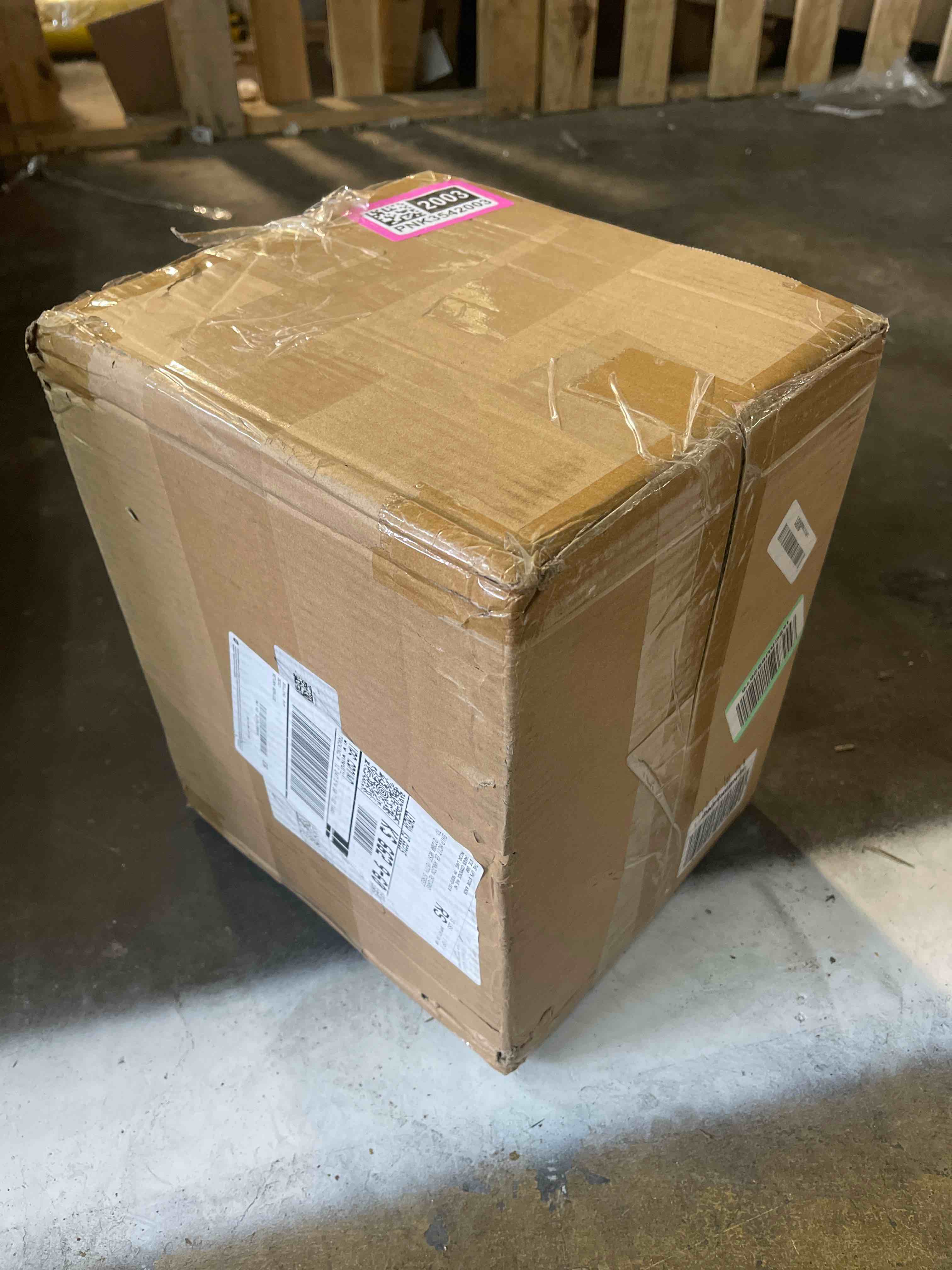 https://s3.amazonaws.com/lotting-images-prod/phillipi/PPE3500825_1753796646870.jpeg