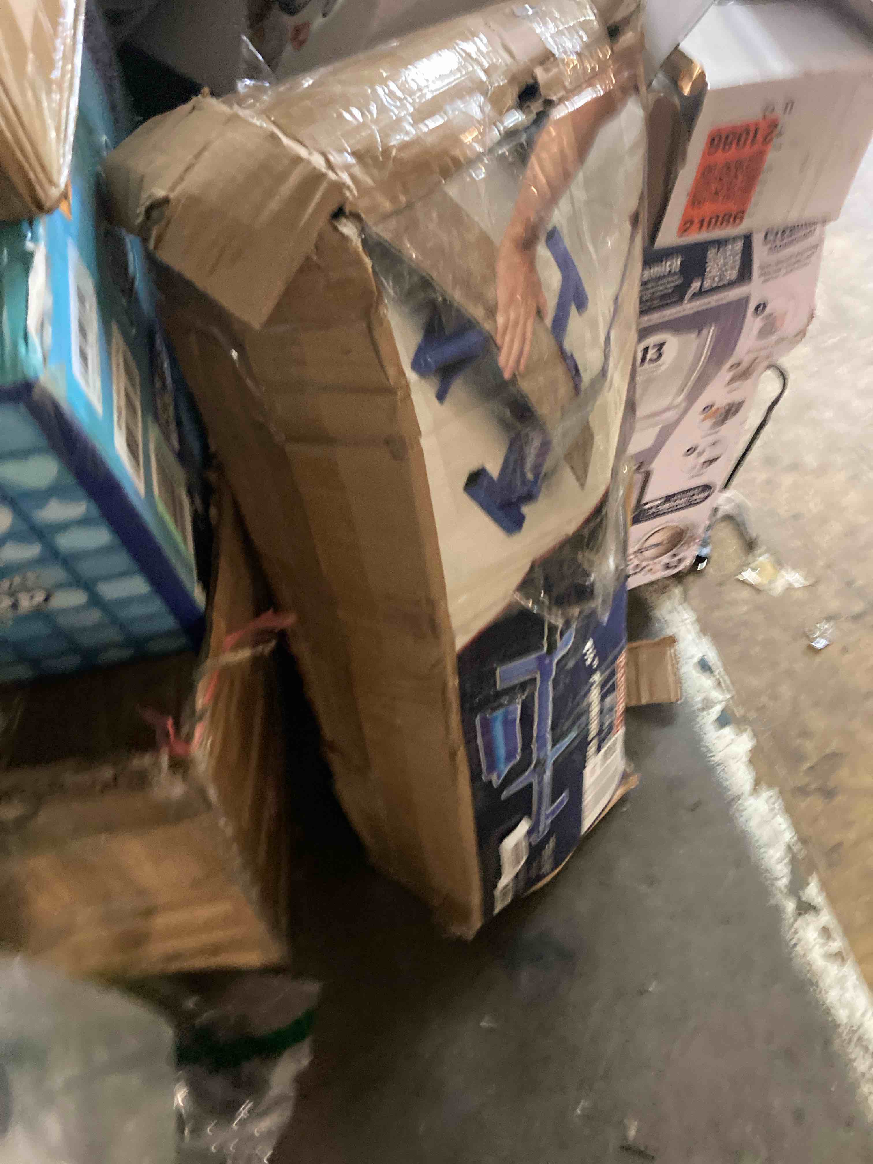 https://s3.amazonaws.com/lotting-images-prod/phillipi/PPE3500905_1753813276955.jpeg