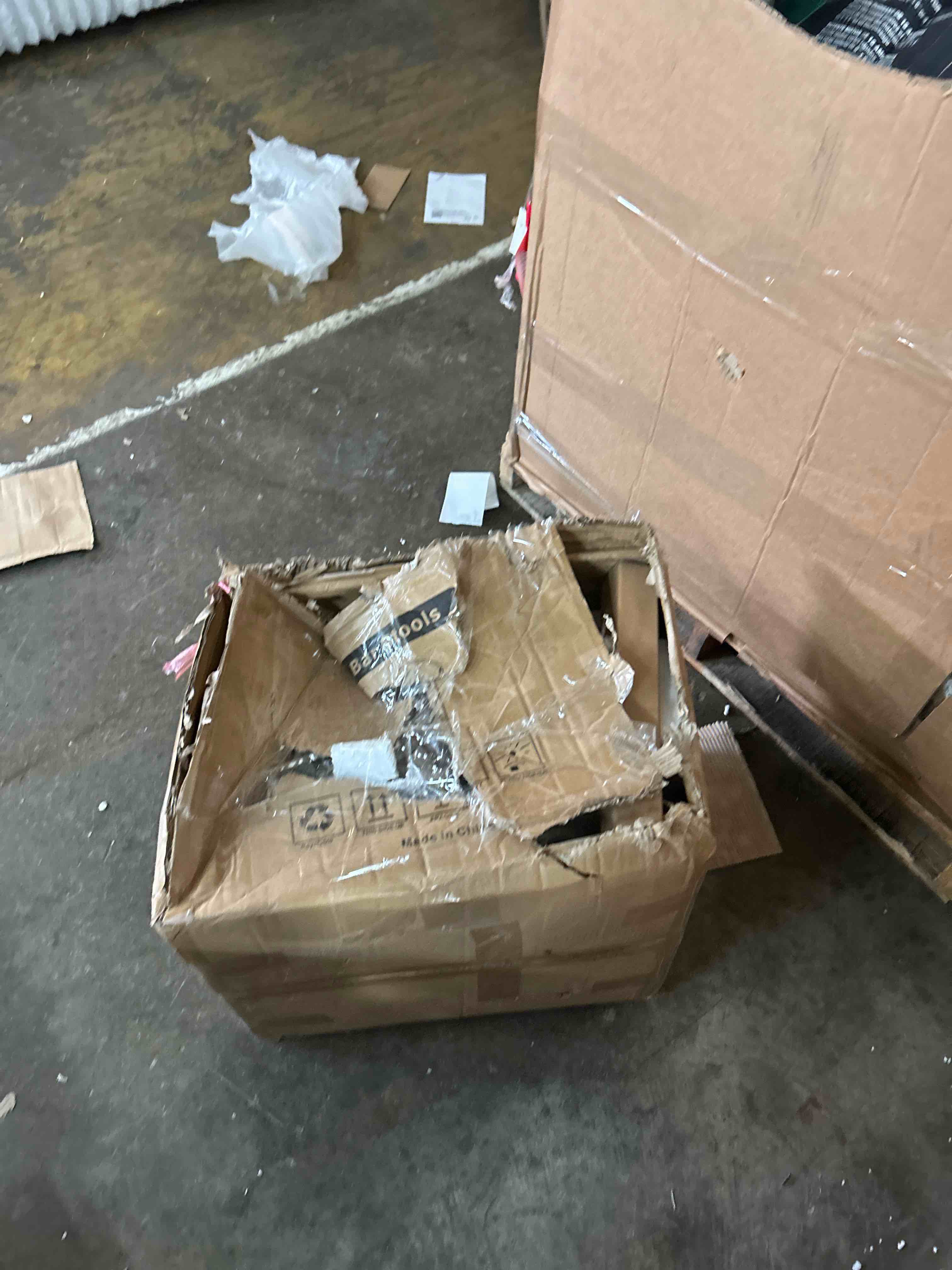 https://s3.amazonaws.com/lotting-images-prod/phillipi/PPE3500933_1753810203101.jpeg