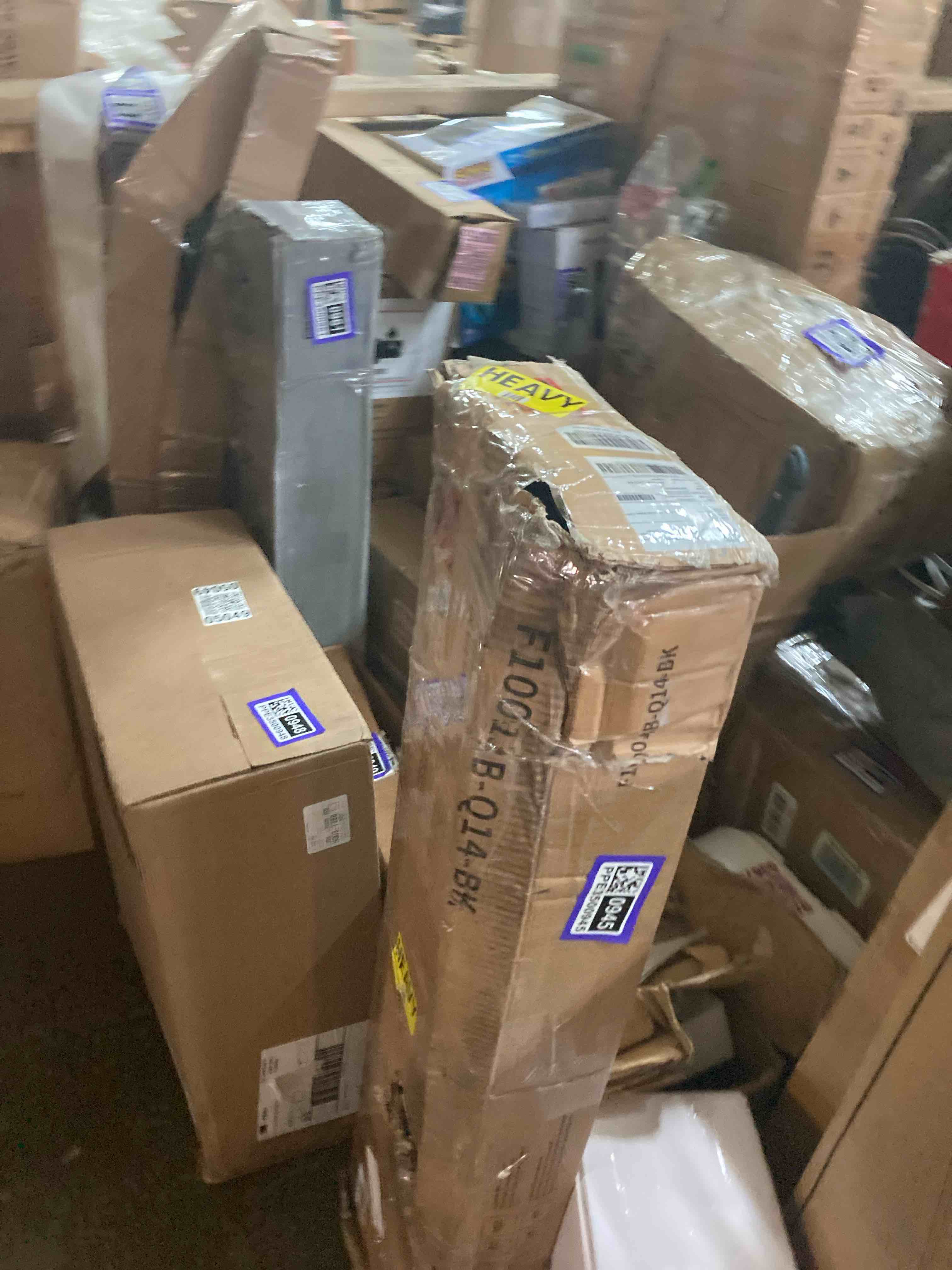 https://s3.amazonaws.com/lotting-images-prod/phillipi/PPE3500945_1753804378812.jpeg