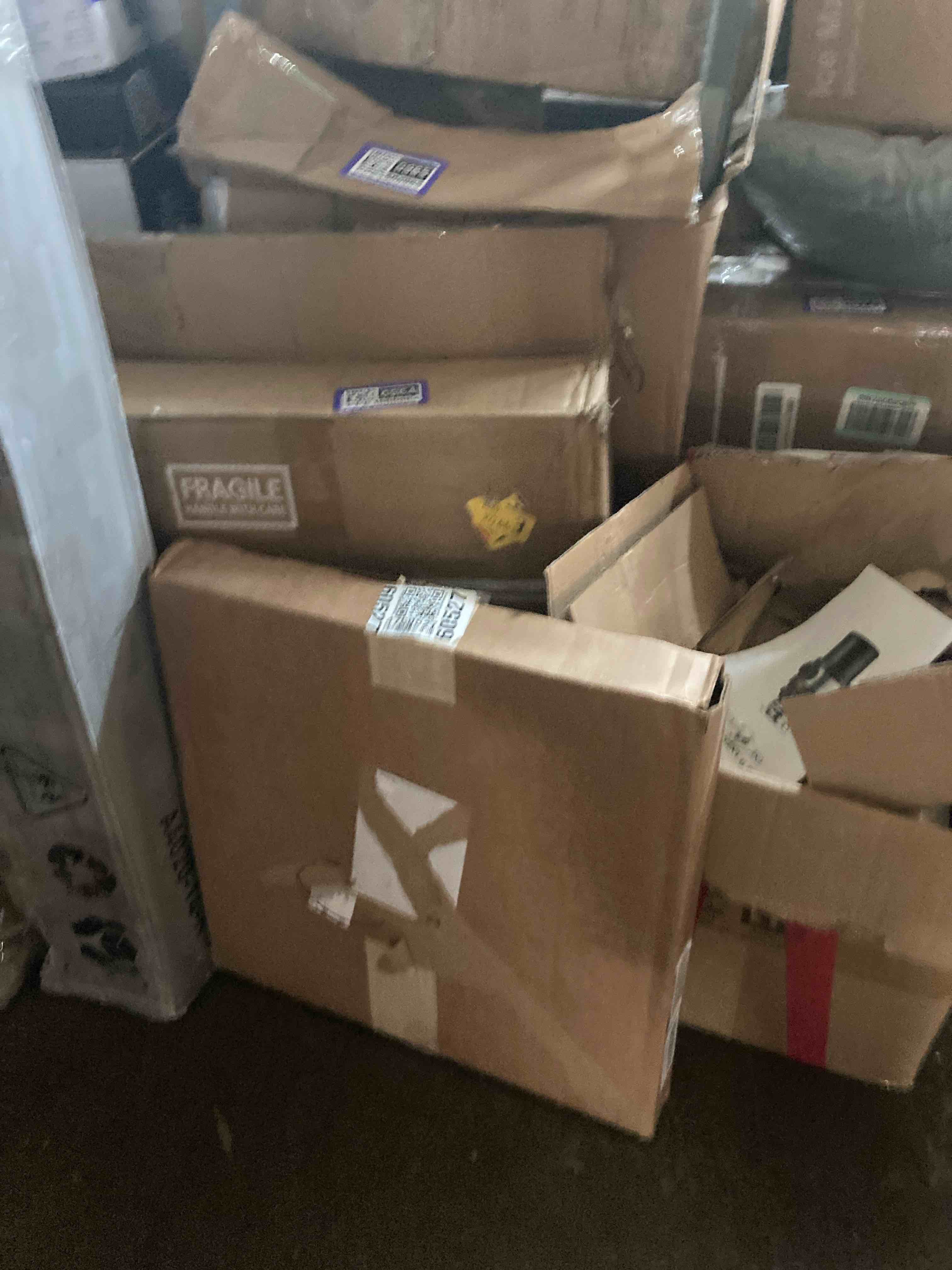 https://s3.amazonaws.com/lotting-images-prod/phillipi/PPE3500949_1753803795648.jpeg