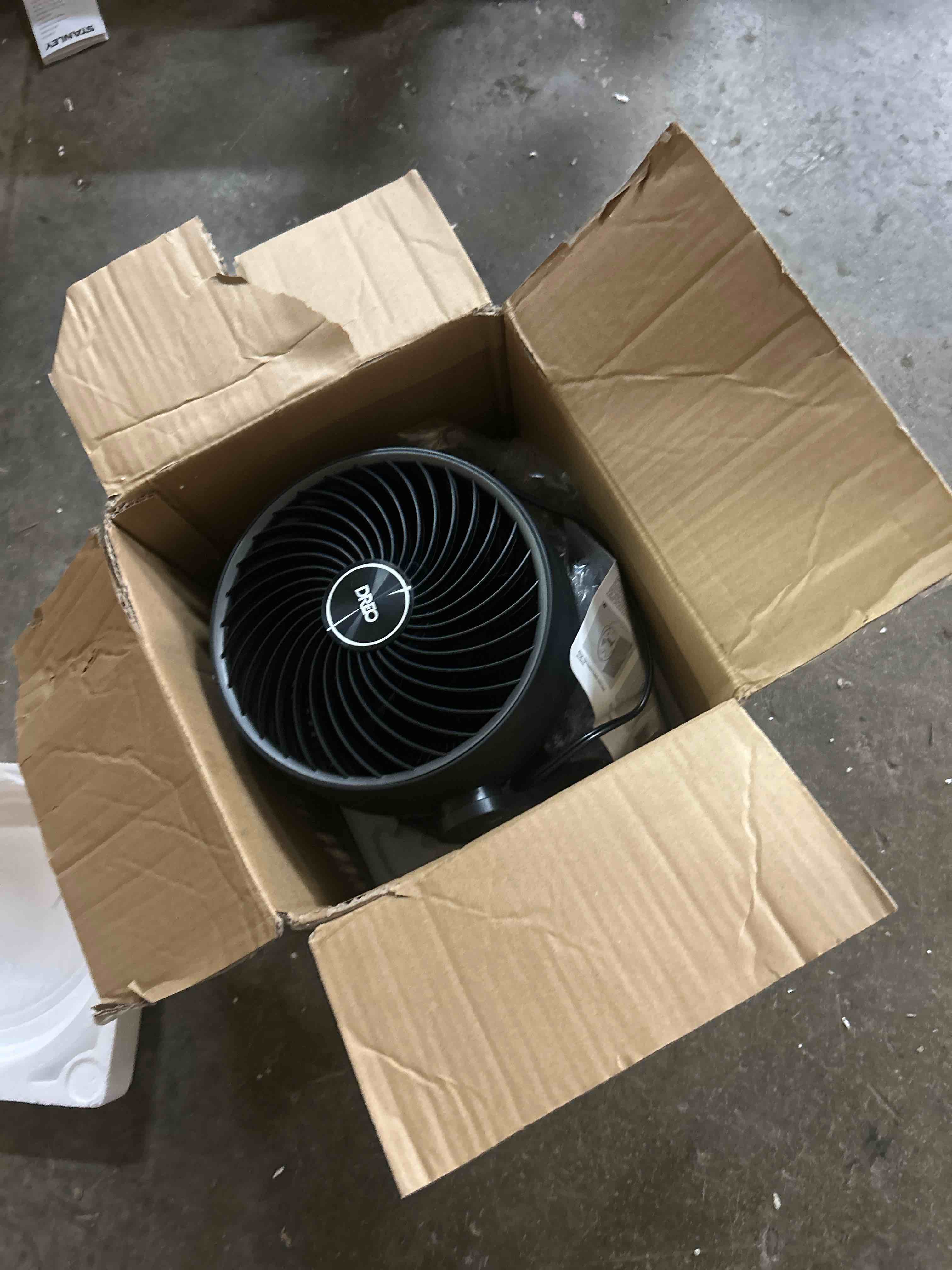 https://s3.amazonaws.com/lotting-images-prod/phillipi/PPE3500959_1753802495960.jpeg