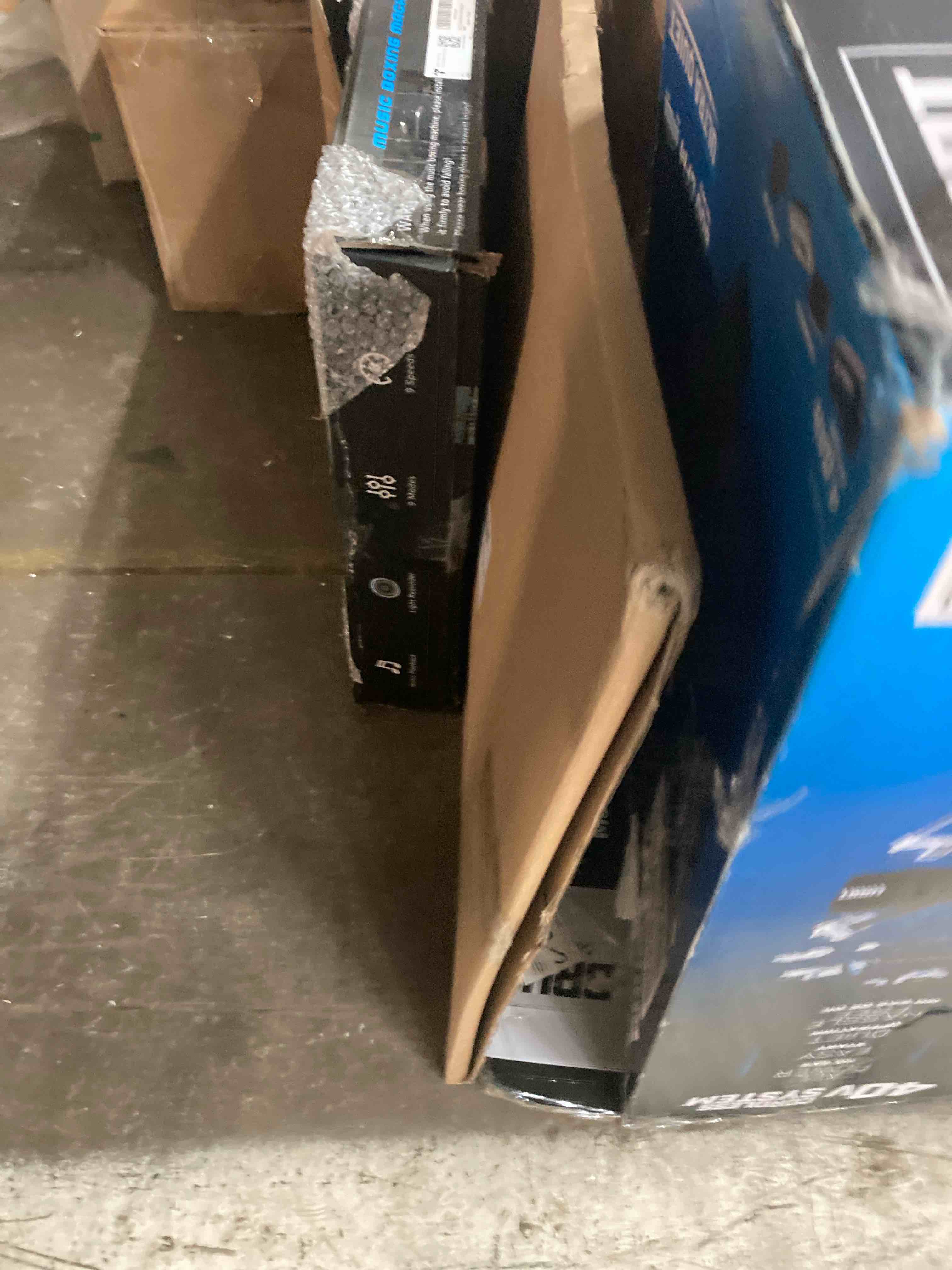 https://s3.amazonaws.com/lotting-images-prod/phillipi/PPE3500980_1753799760530.jpeg