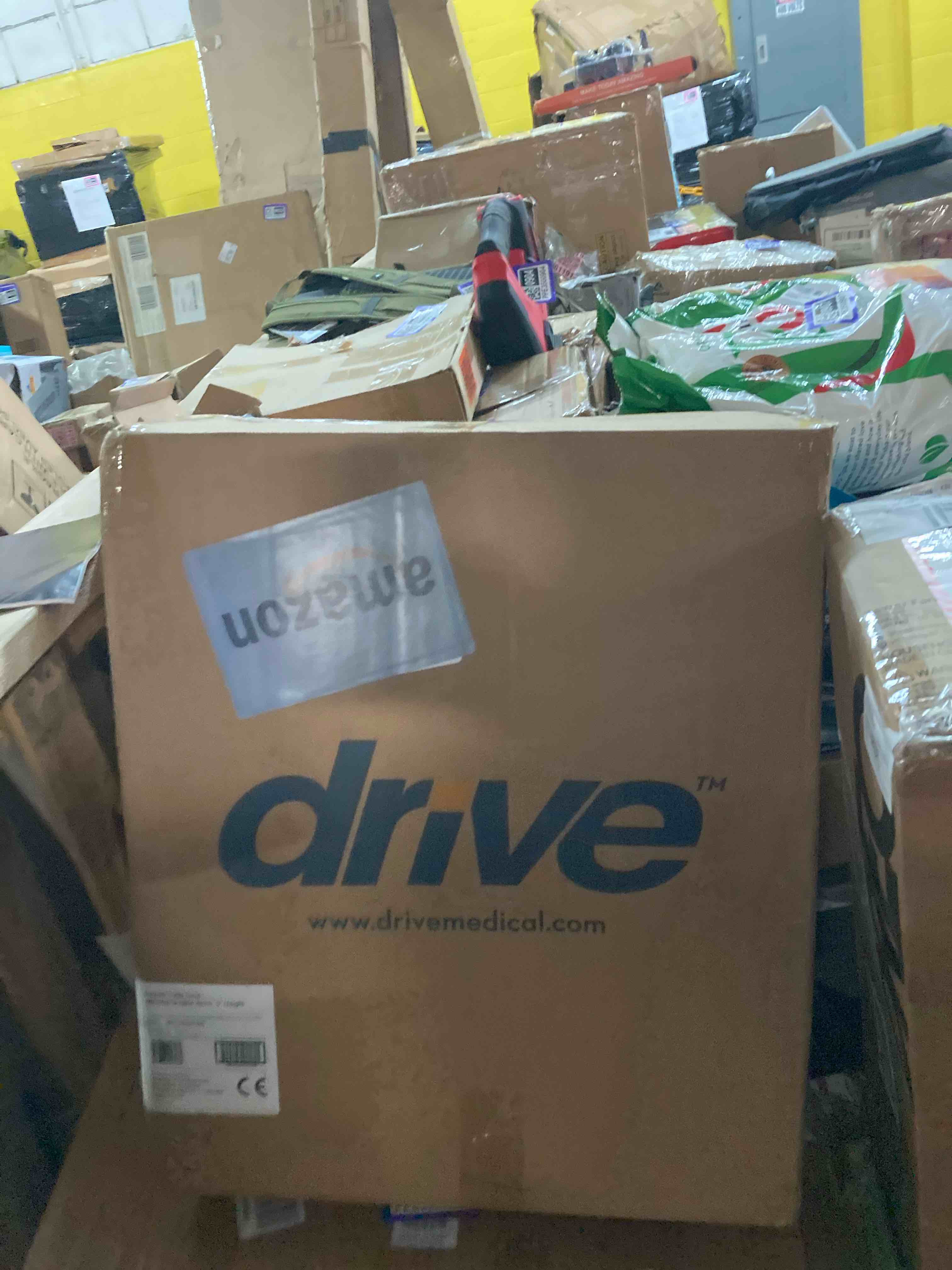 https://s3.amazonaws.com/lotting-images-prod/phillipi/PPE3501087_1753819133490.jpeg