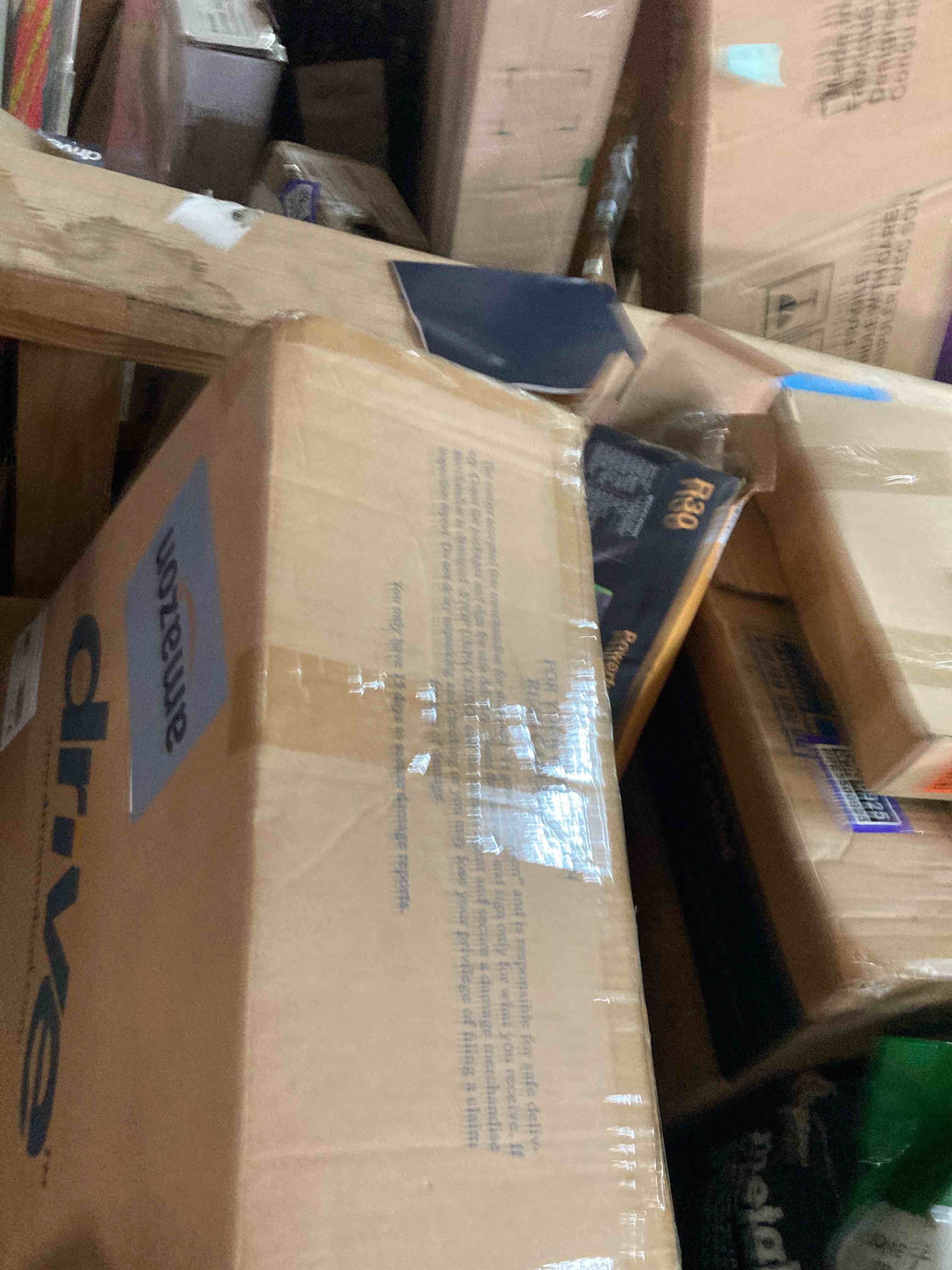 https://s3.amazonaws.com/lotting-images-prod/phillipi/PPE3501087_1753819135657.jpeg