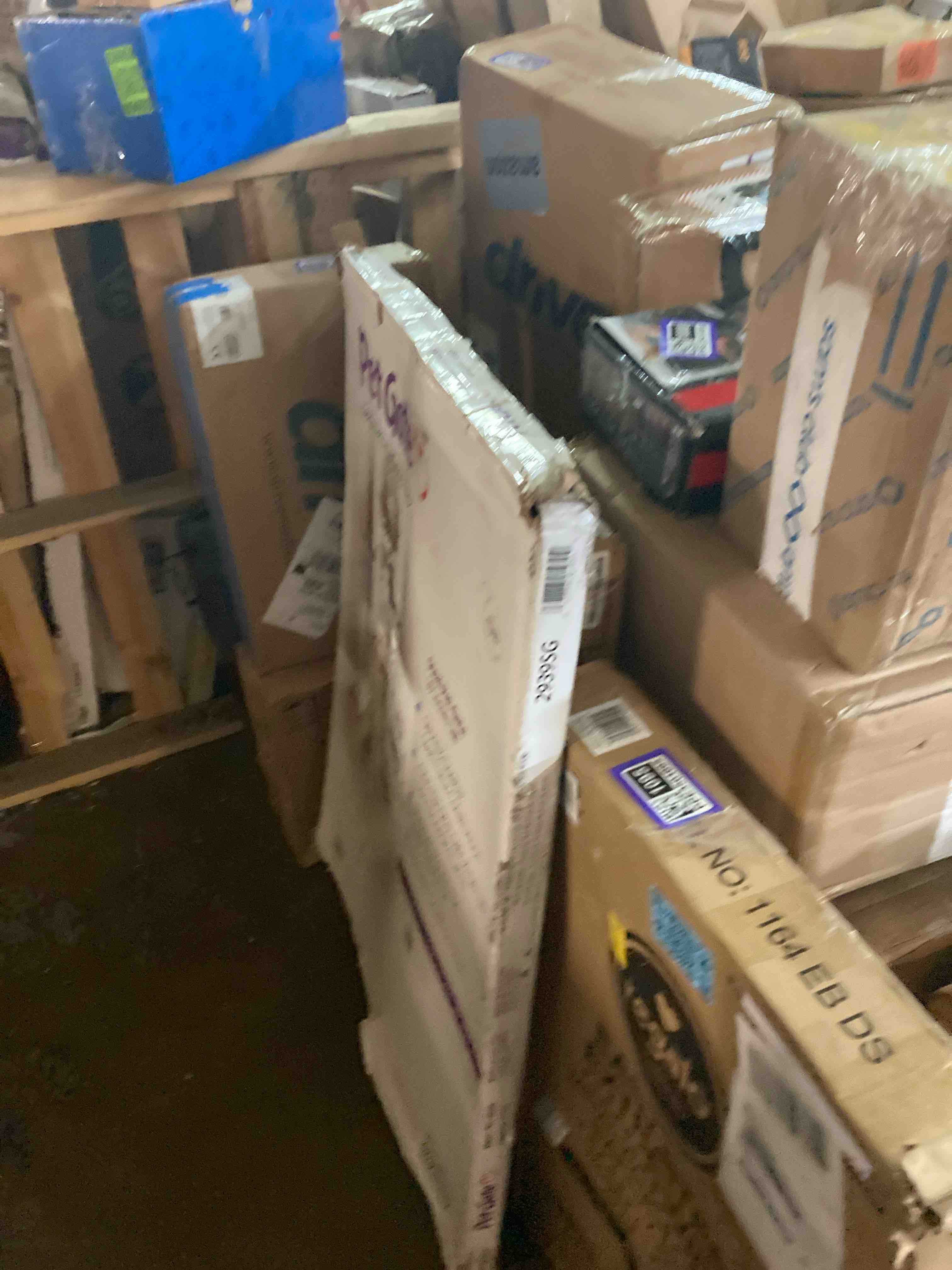 https://s3.amazonaws.com/lotting-images-prod/phillipi/PPE3501096_1753821496734.jpeg
