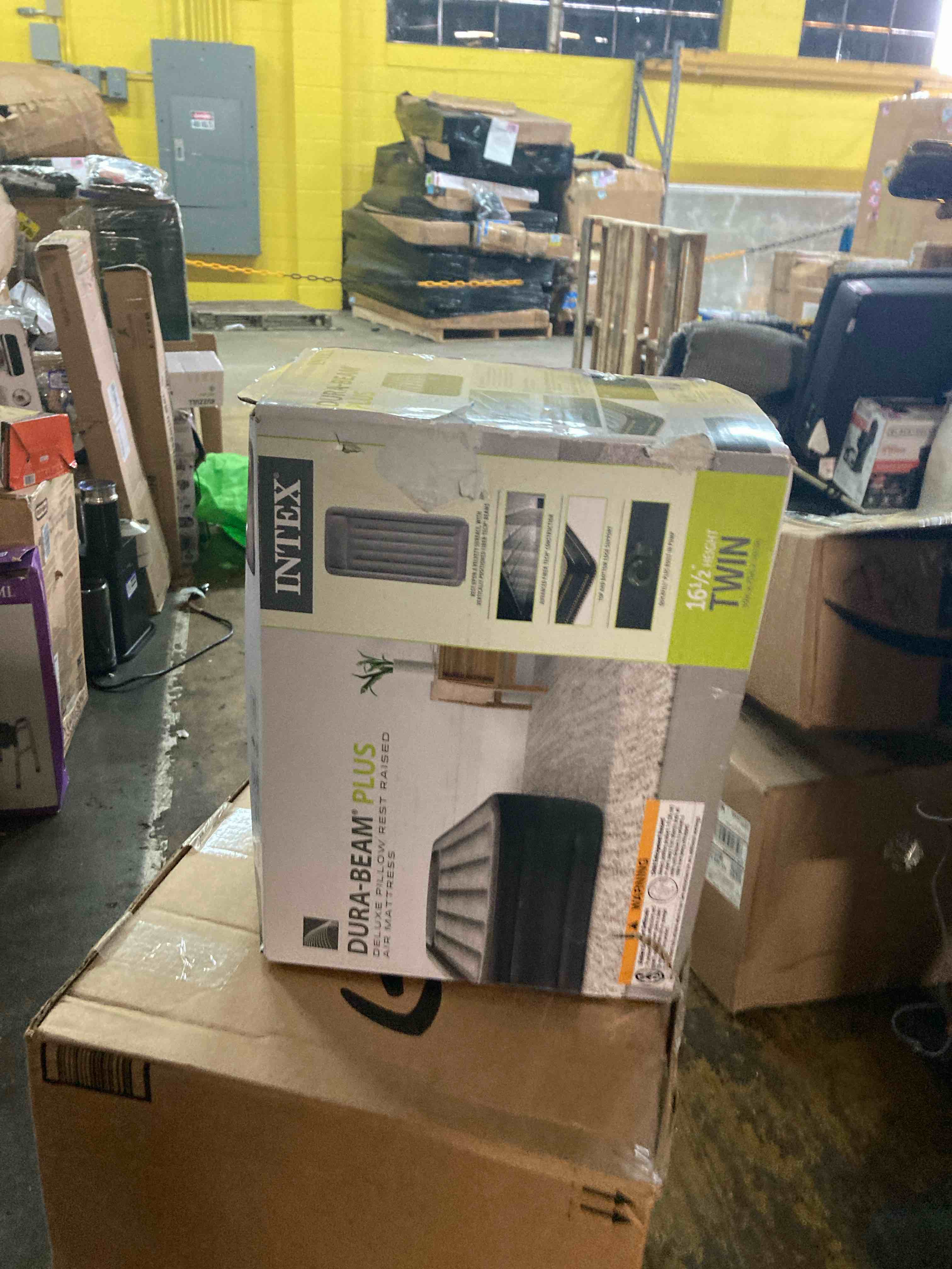 https://s3.amazonaws.com/lotting-images-prod/phillipi/PPE3501102_1753821928991.jpeg