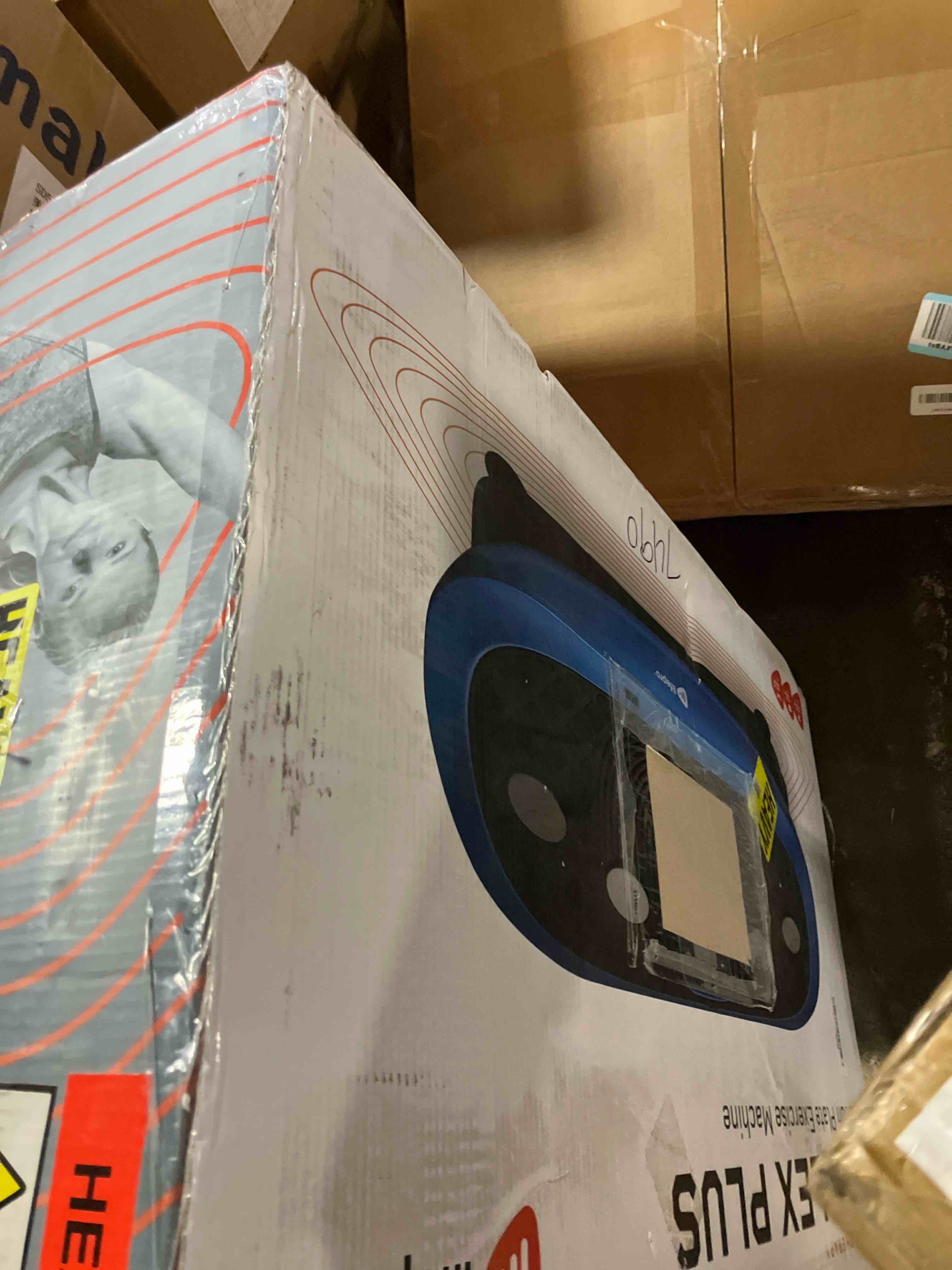 https://s3.amazonaws.com/lotting-images-prod/phillipi/PPE3501164_1753882005104.jpeg