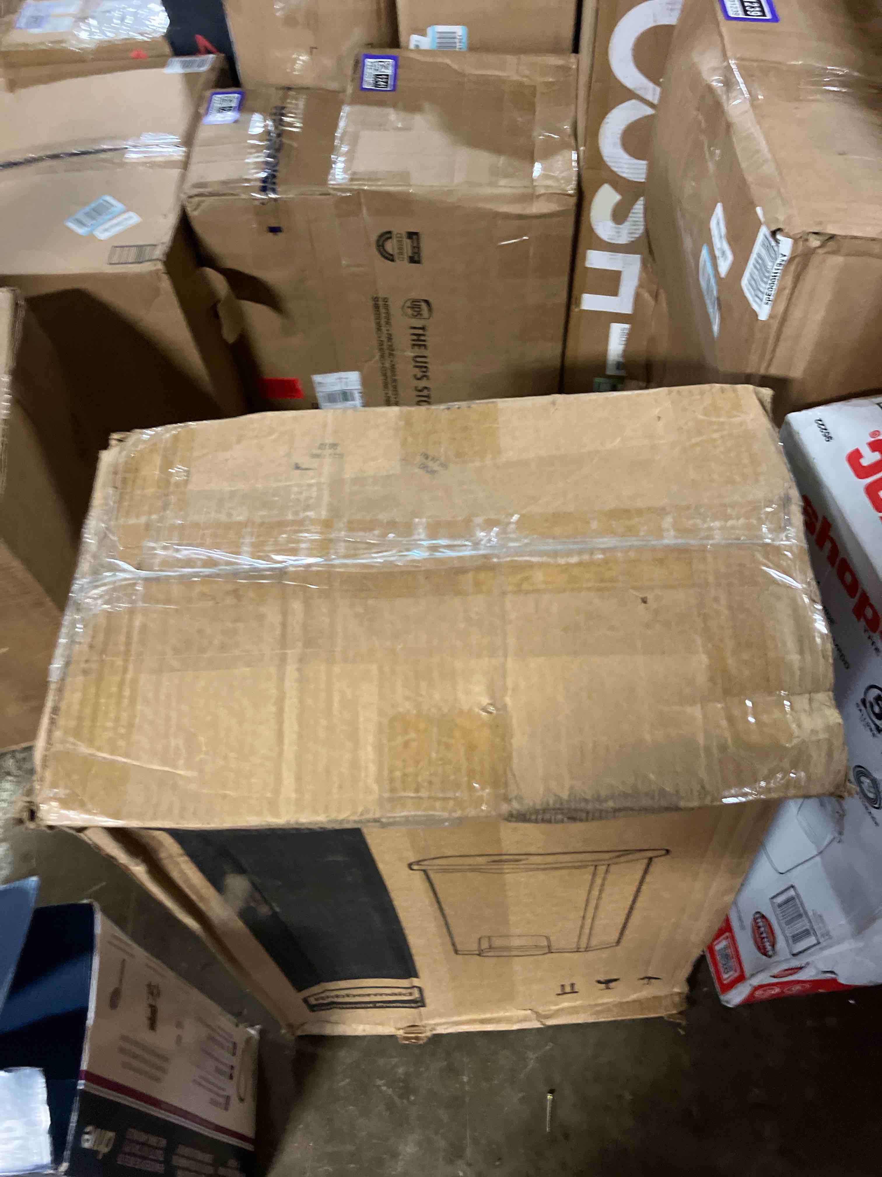 https://s3.amazonaws.com/lotting-images-prod/phillipi/PPE3501238_1753896610769.jpeg