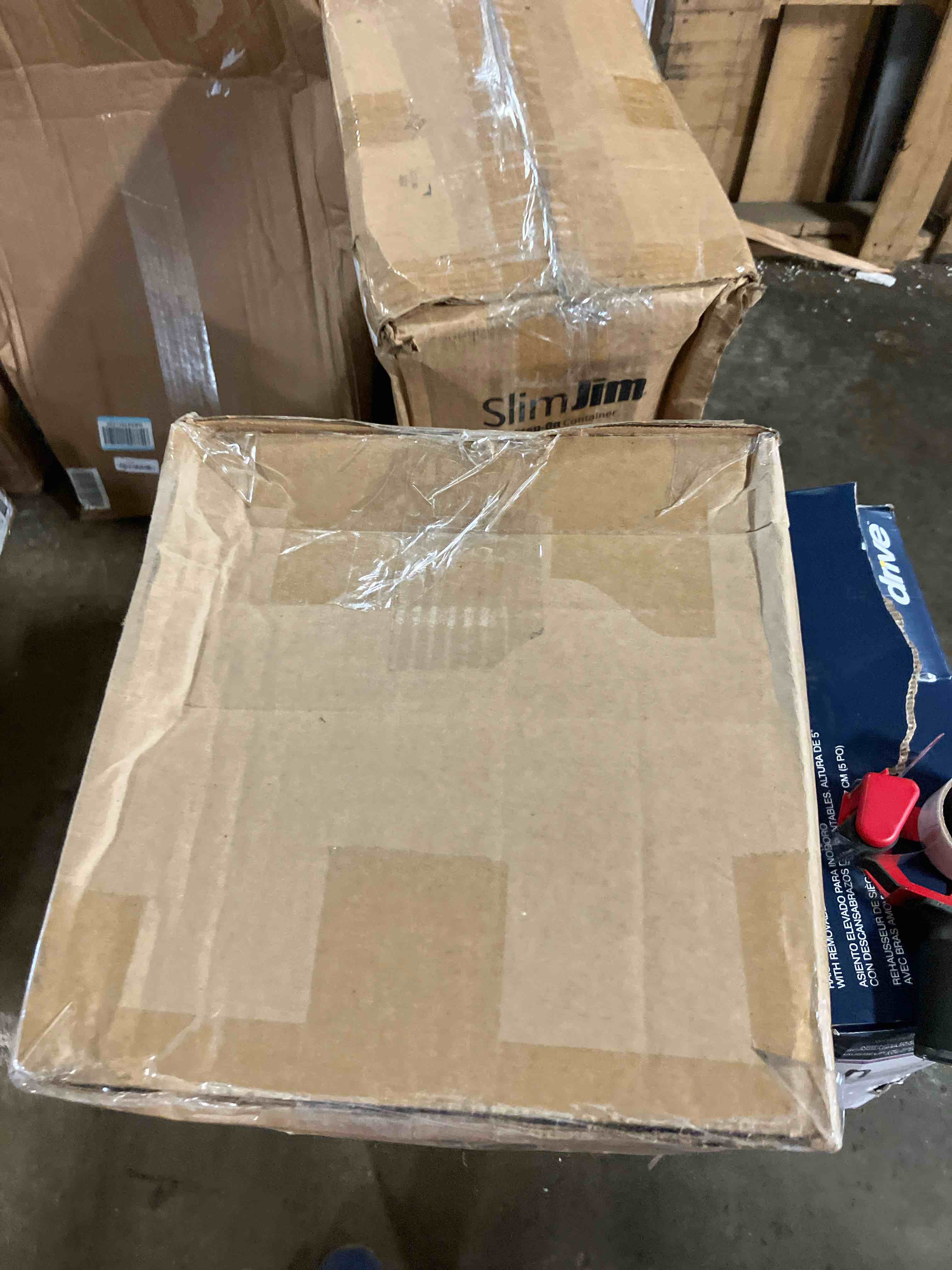https://s3.amazonaws.com/lotting-images-prod/phillipi/PPE3501241_1753896128982.jpeg