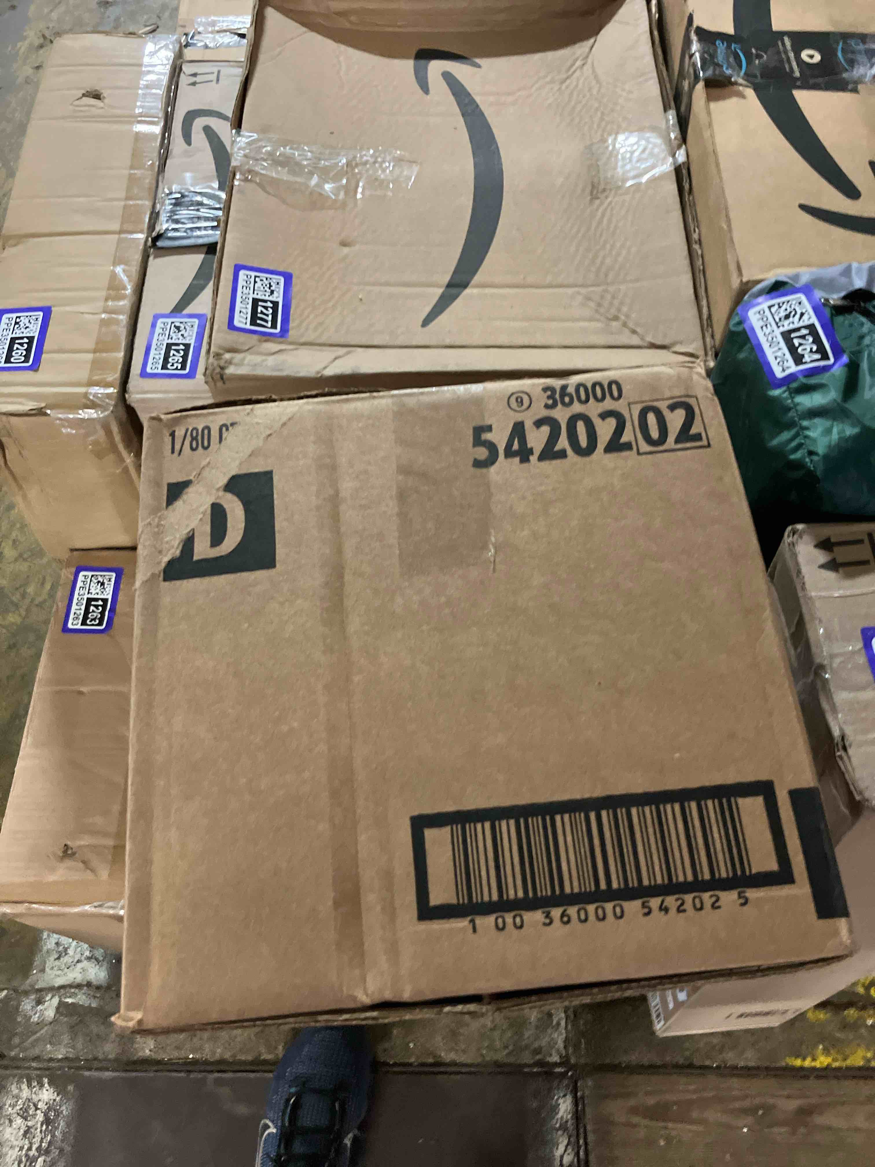 https://s3.amazonaws.com/lotting-images-prod/phillipi/PPE3501252_1753893000591.jpeg