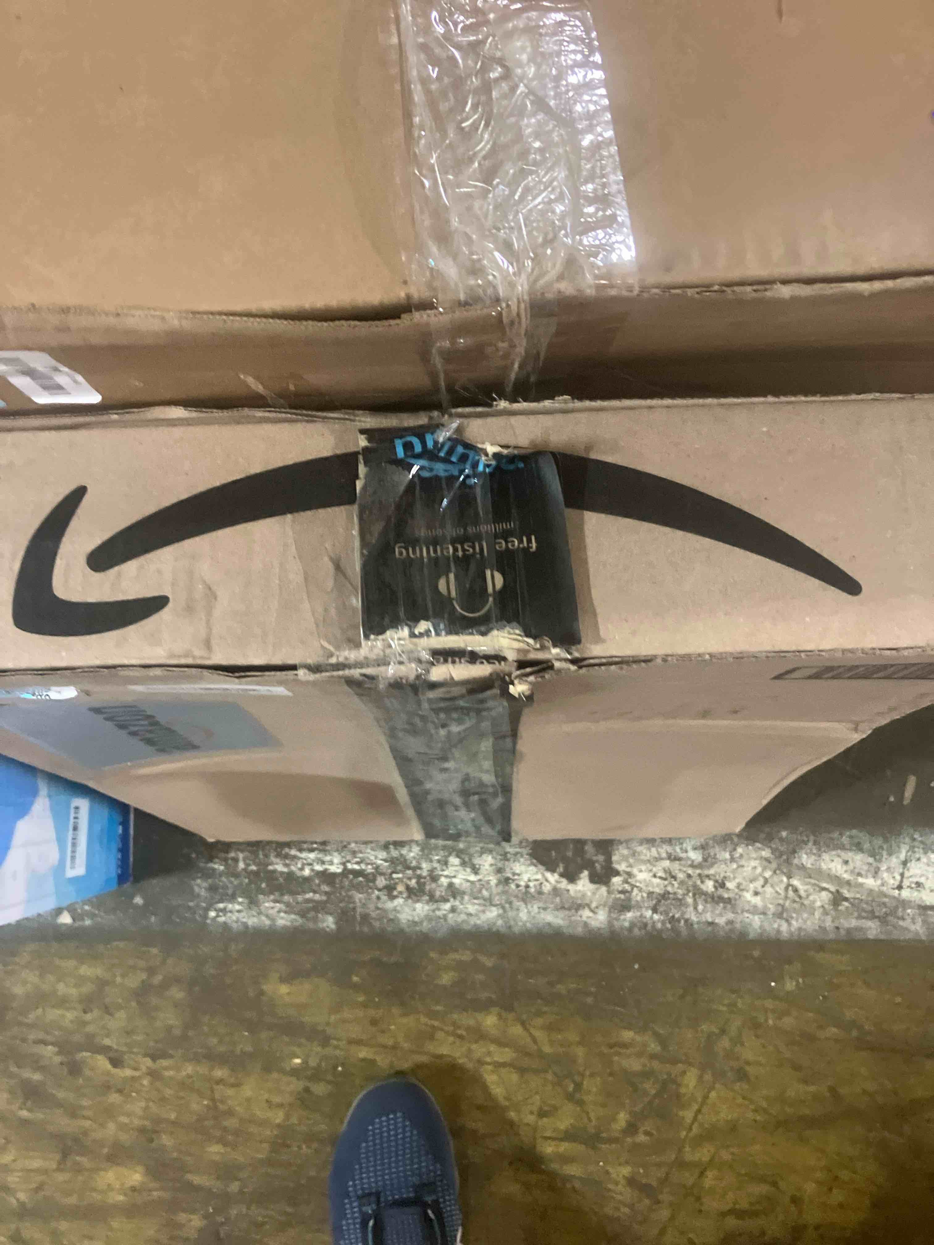 https://s3.amazonaws.com/lotting-images-prod/phillipi/PPE3501265_1753891540063.jpeg