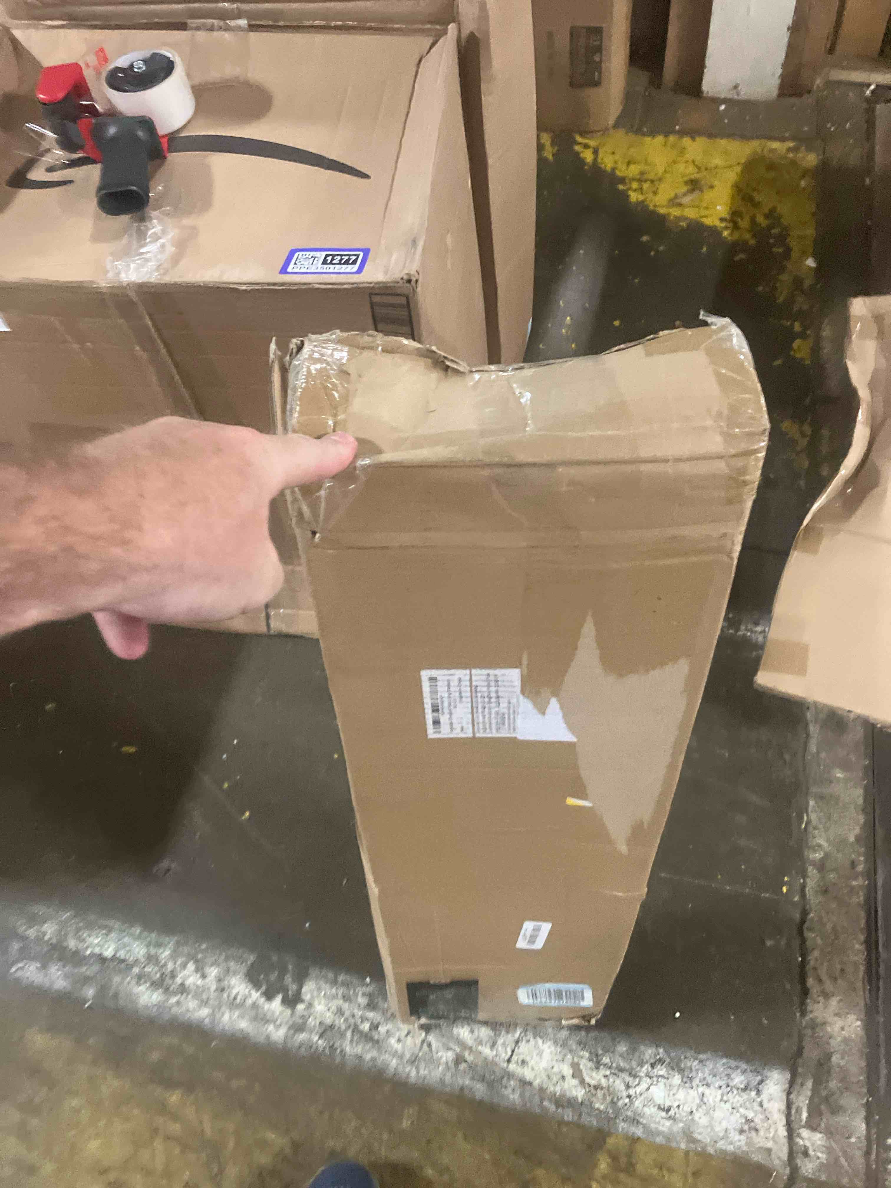 https://s3.amazonaws.com/lotting-images-prod/phillipi/PPE3501274_1753890232931.jpeg