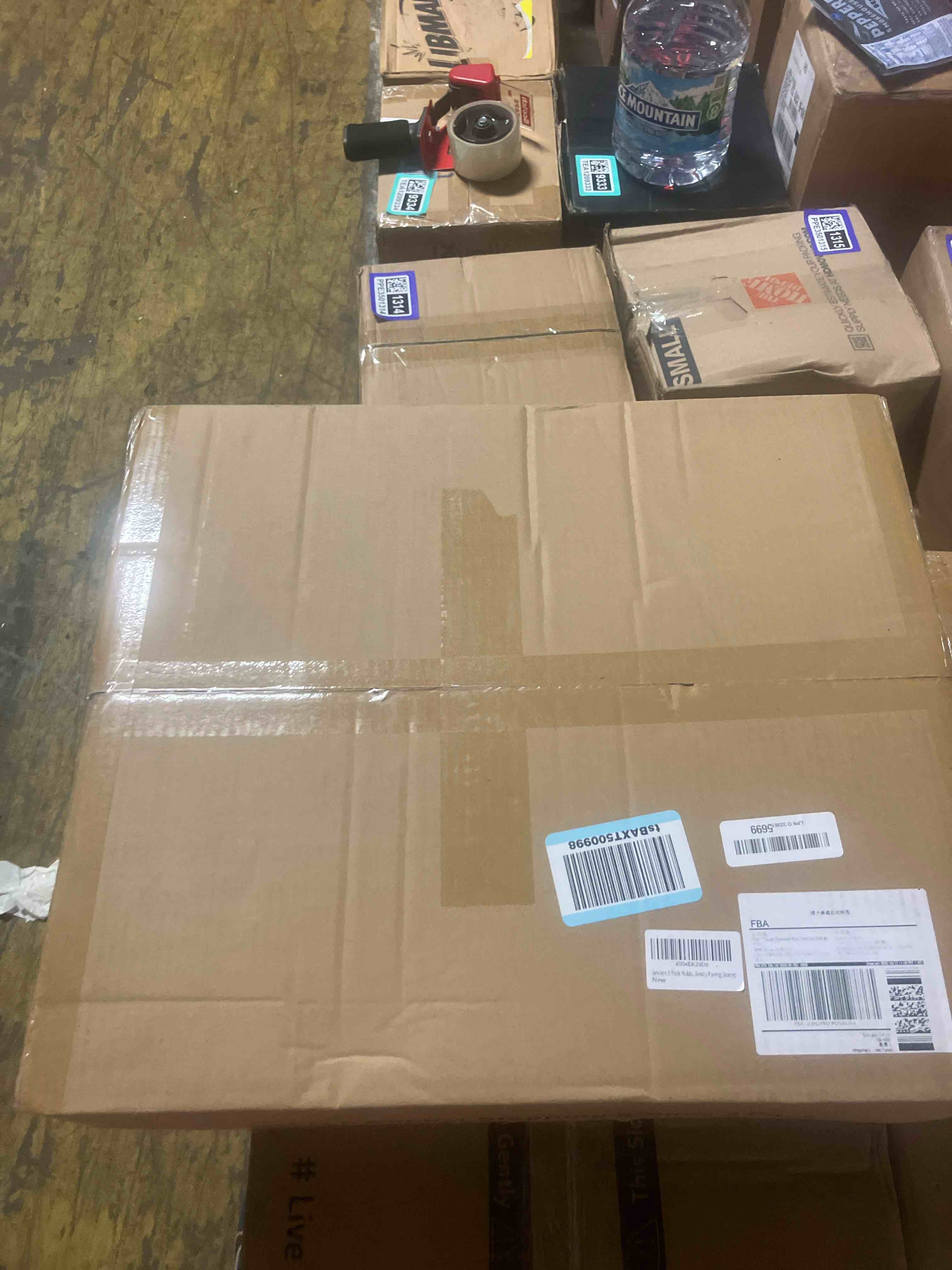 https://s3.amazonaws.com/lotting-images-prod/phillipi/PPE3501301_1753886169862.jpeg