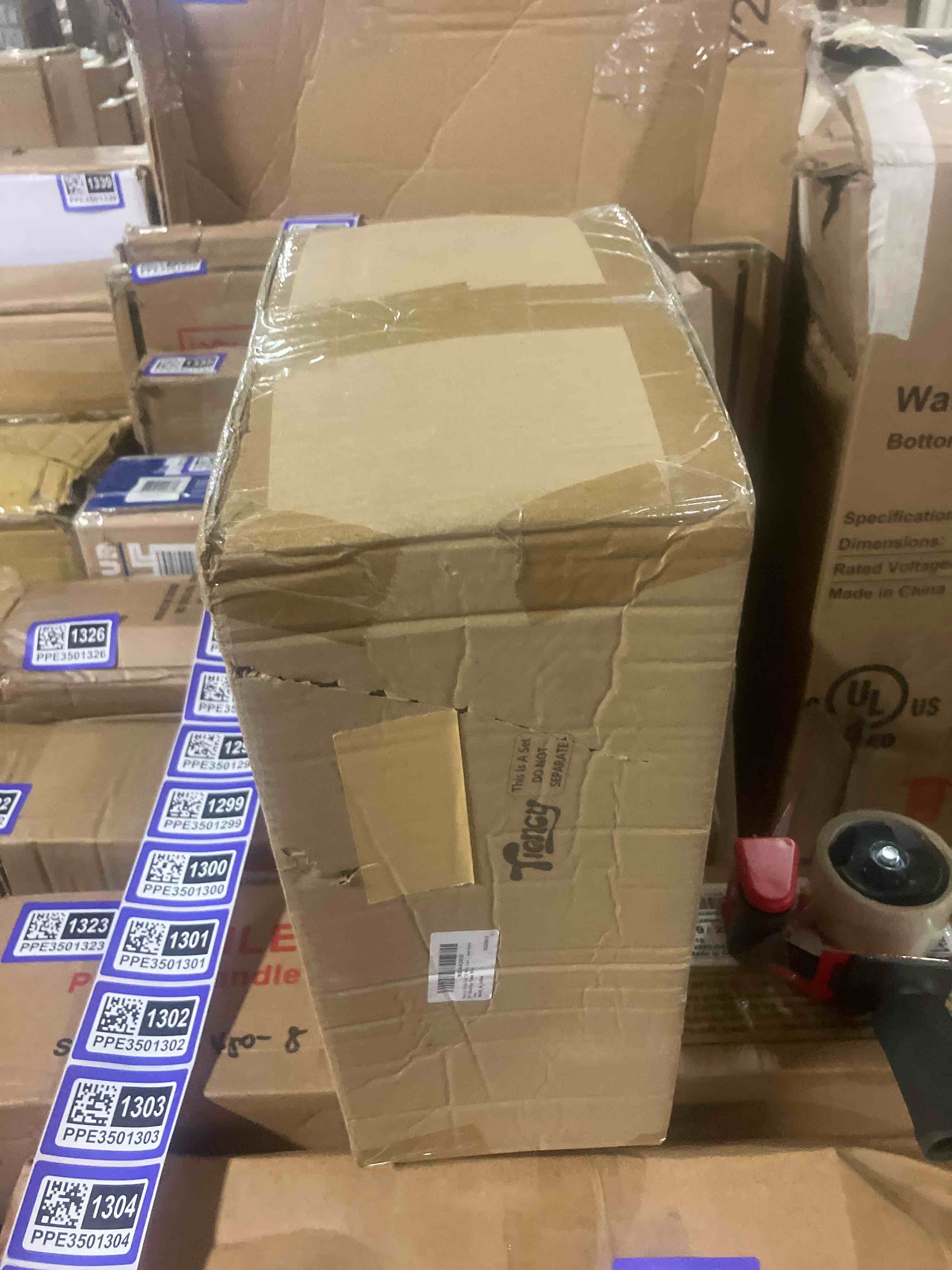 https://s3.amazonaws.com/lotting-images-prod/phillipi/PPE3501306_1753885537867.jpeg