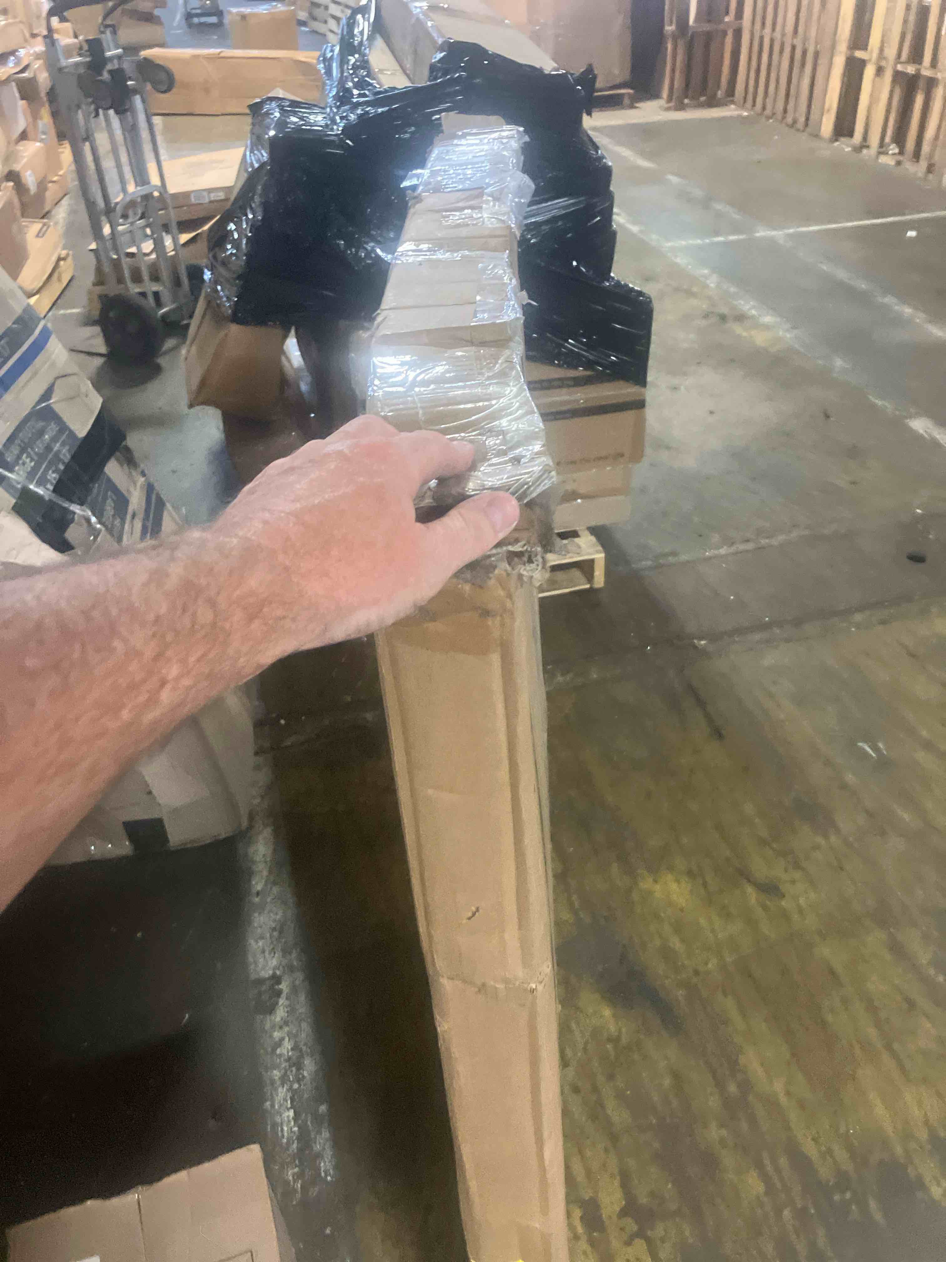 https://s3.amazonaws.com/lotting-images-prod/phillipi/PPE3501327_1753882488553.jpeg
