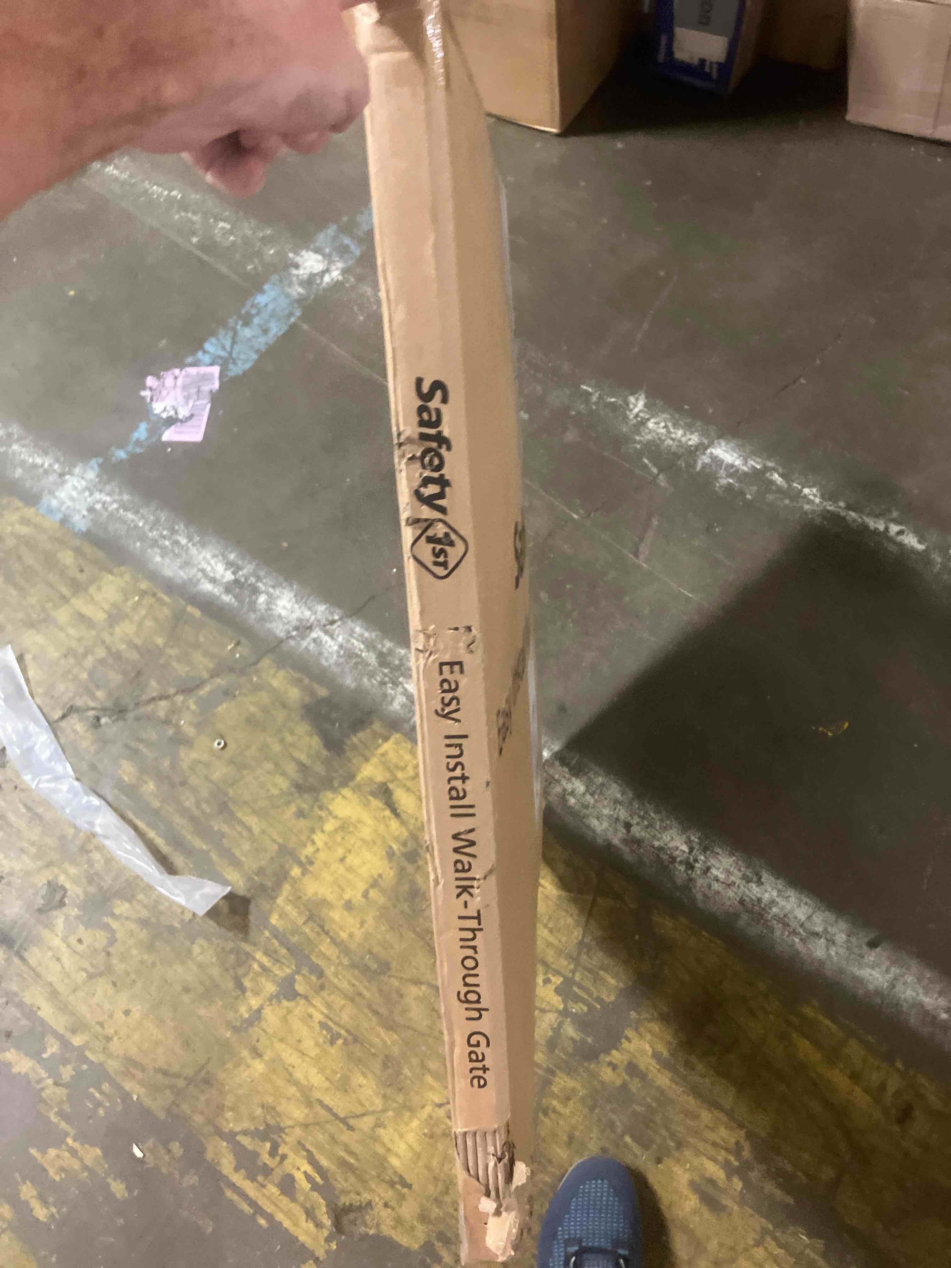 https://s3.amazonaws.com/lotting-images-prod/phillipi/PPE3501329_1753882037391.jpeg