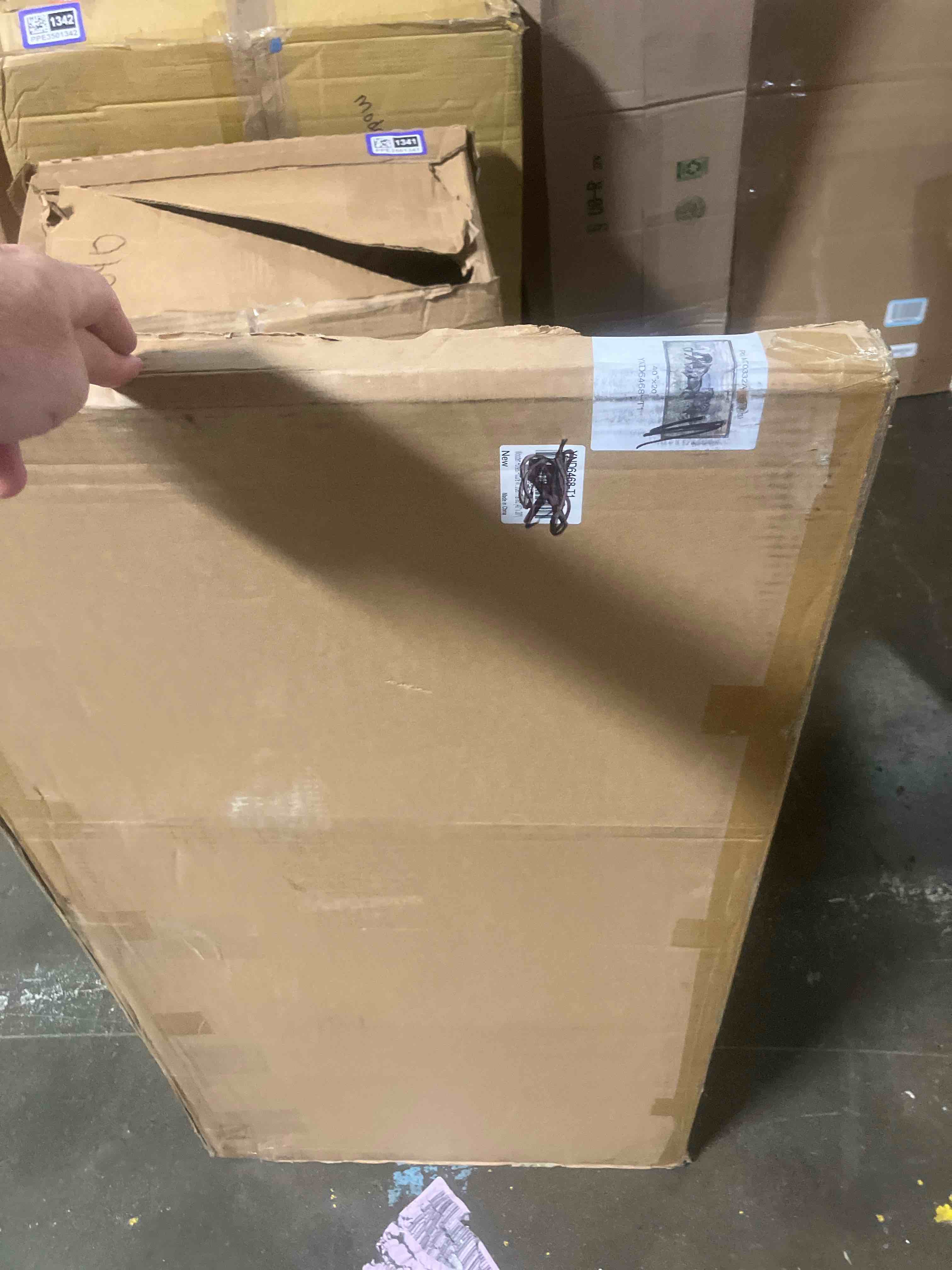 https://s3.amazonaws.com/lotting-images-prod/phillipi/PPE3501337_1753880750901.jpeg