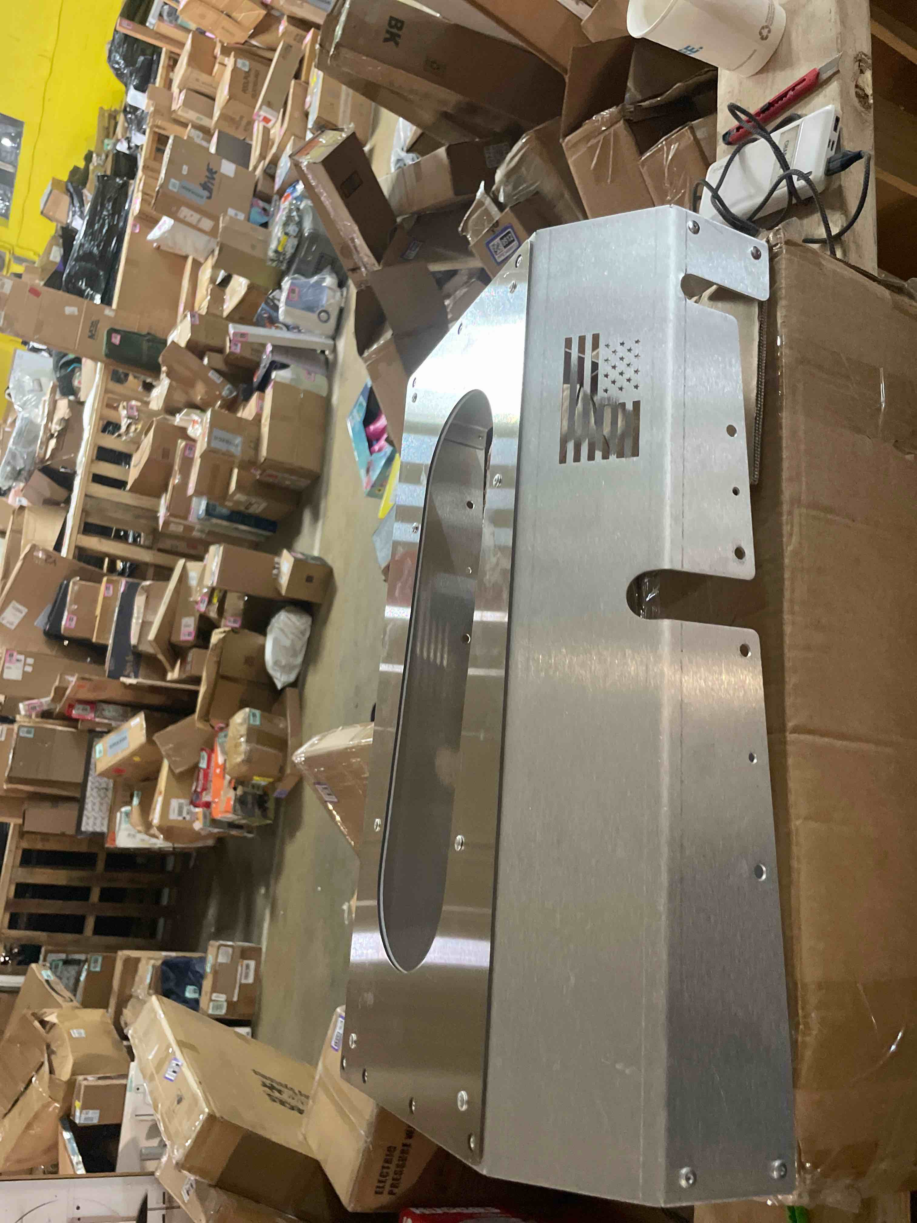 https://s3.amazonaws.com/lotting-images-prod/phillipi/PPE3501349_1753881746134.jpeg