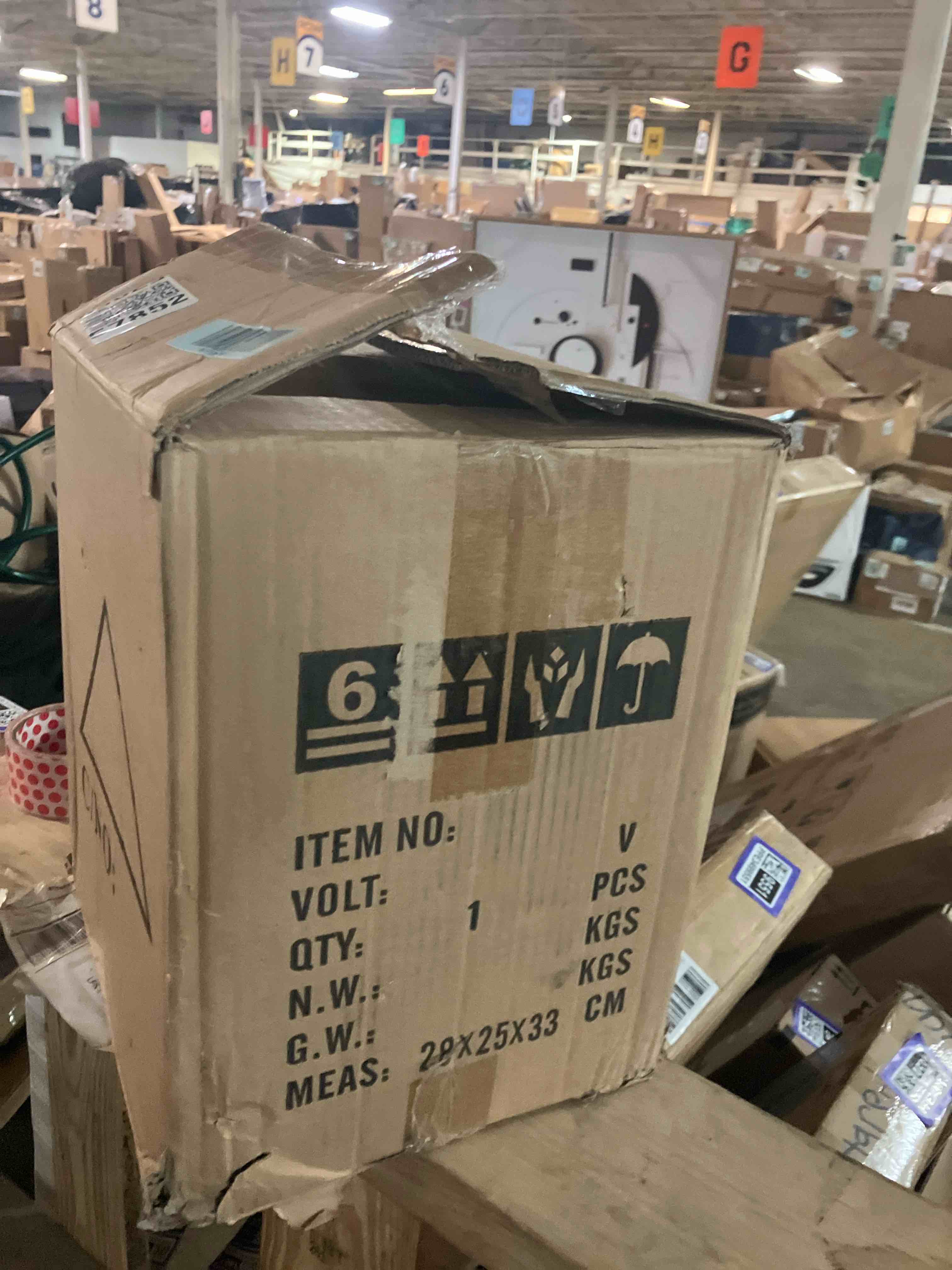 https://s3.amazonaws.com/lotting-images-prod/phillipi/PPE3501350_1753882991383.jpeg