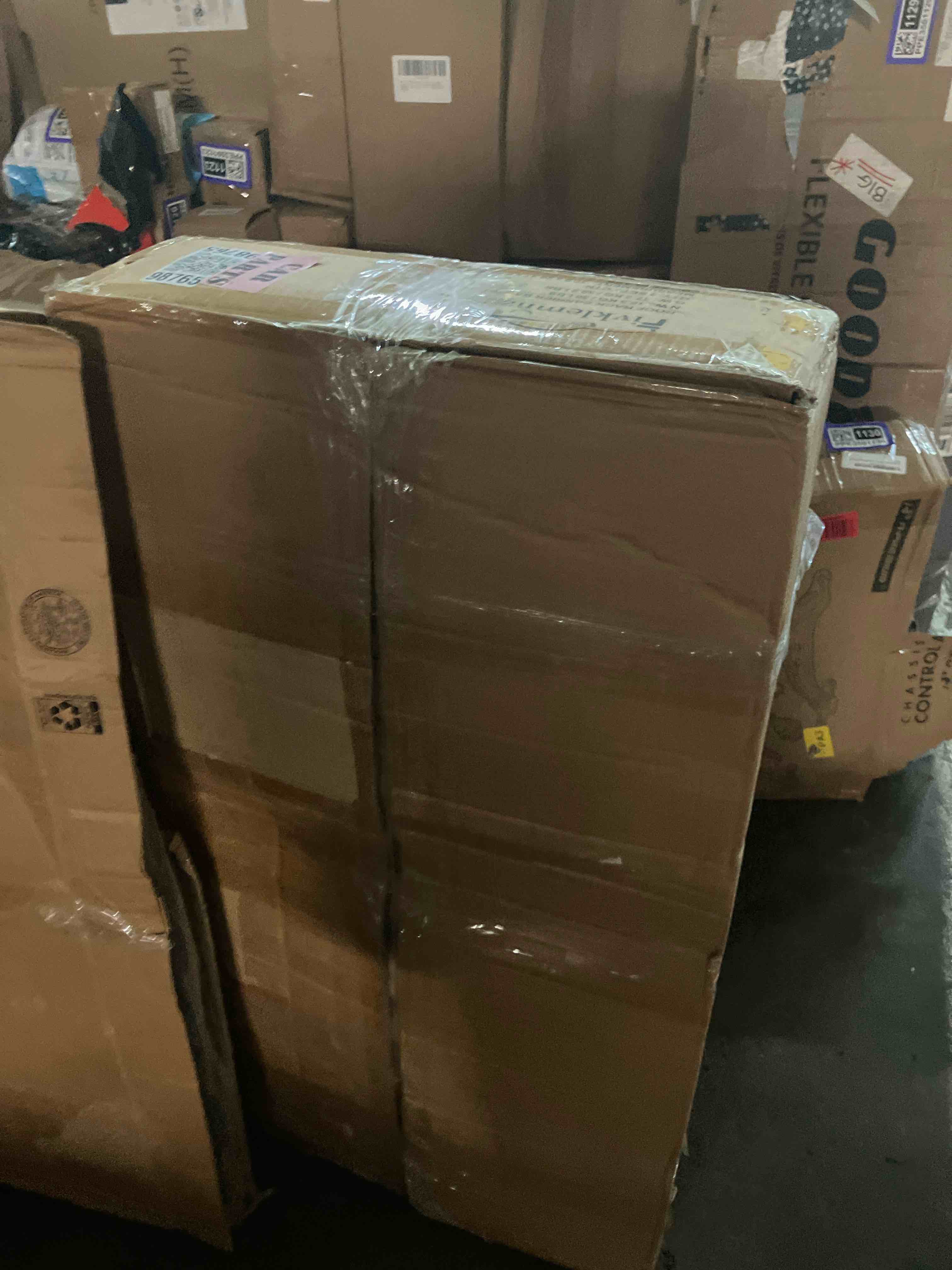https://s3.amazonaws.com/lotting-images-prod/phillipi/PPE3501448_1753881344134.jpeg