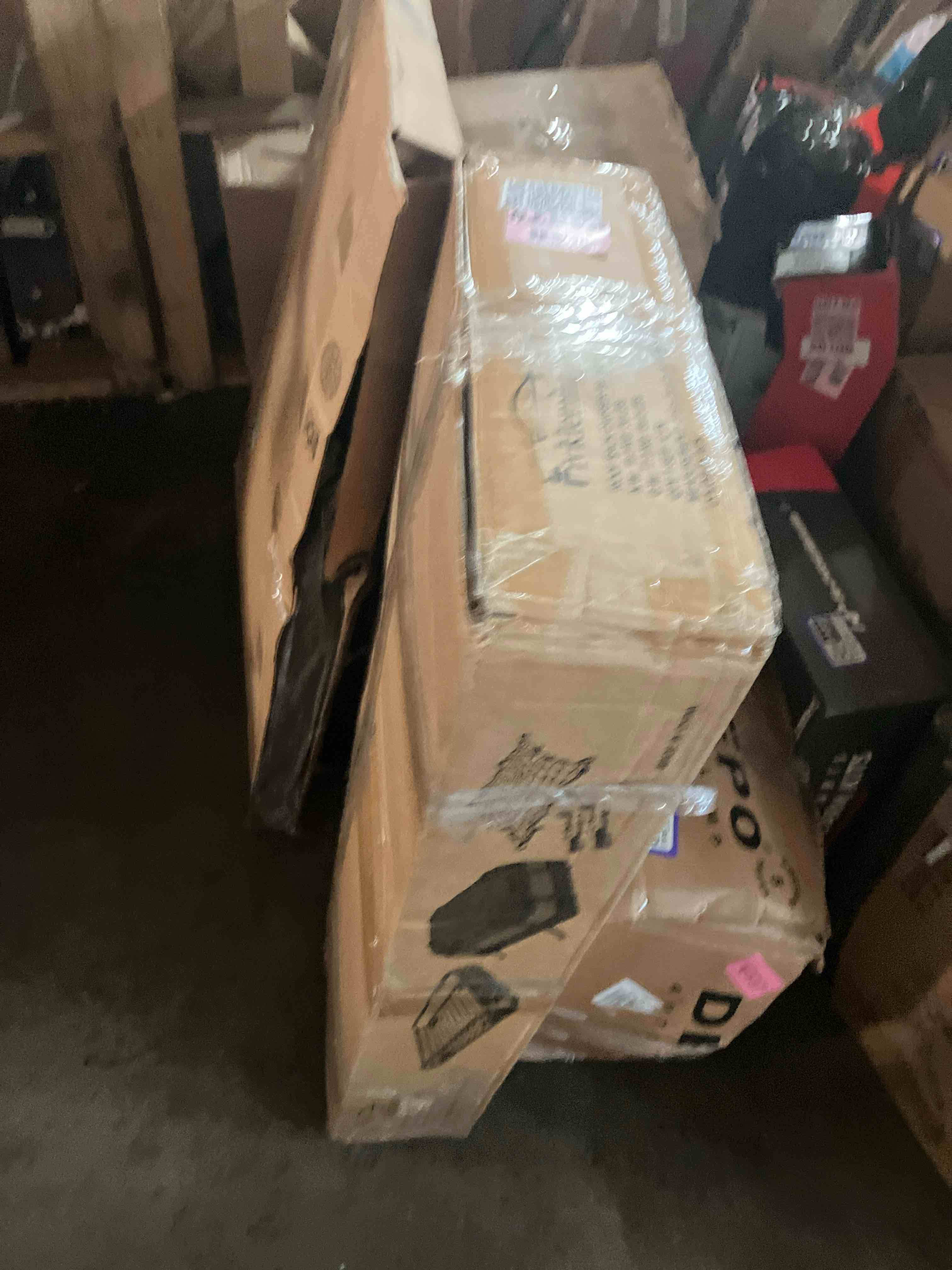 https://s3.amazonaws.com/lotting-images-prod/phillipi/PPE3501448_1753881345426.jpeg
