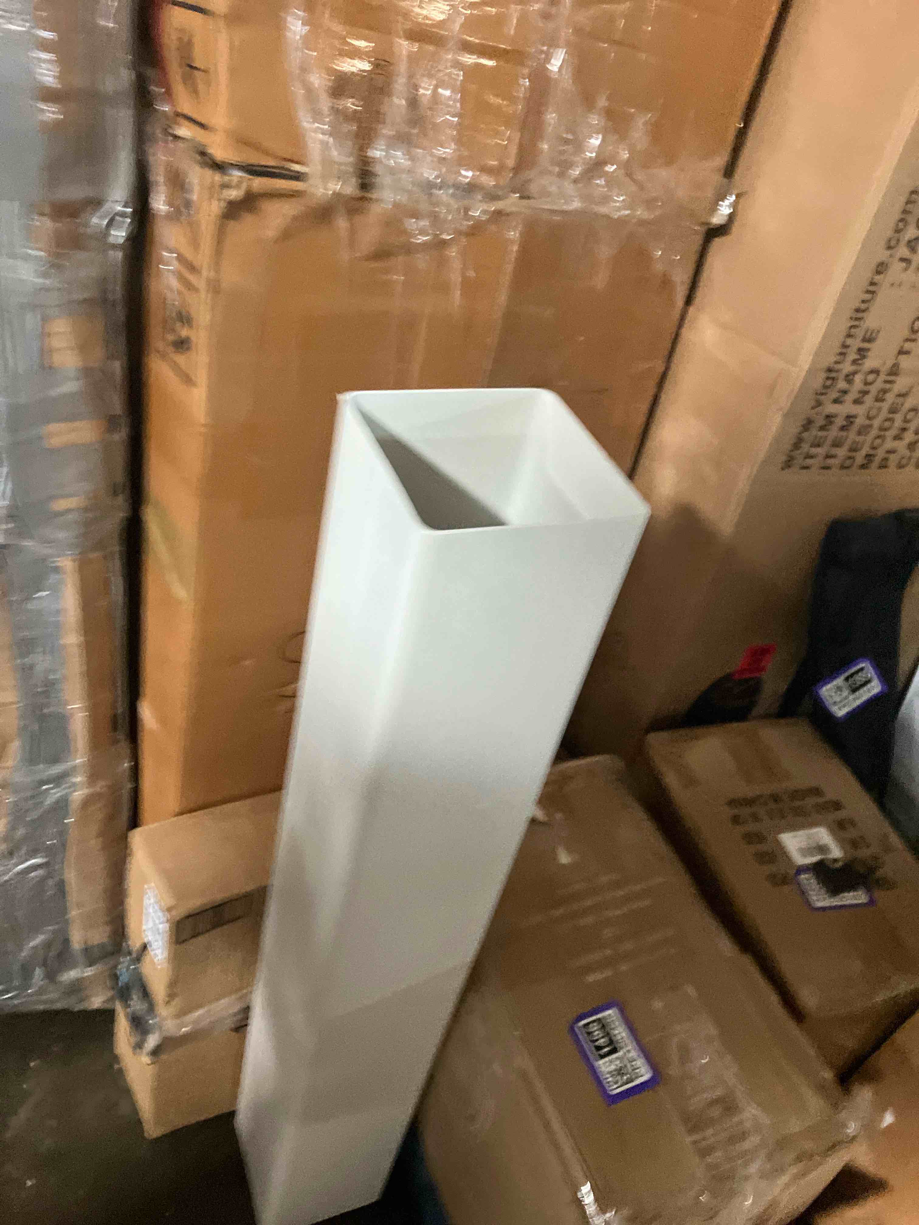 https://s3.amazonaws.com/lotting-images-prod/phillipi/PPE3501492_1753888401933.jpeg