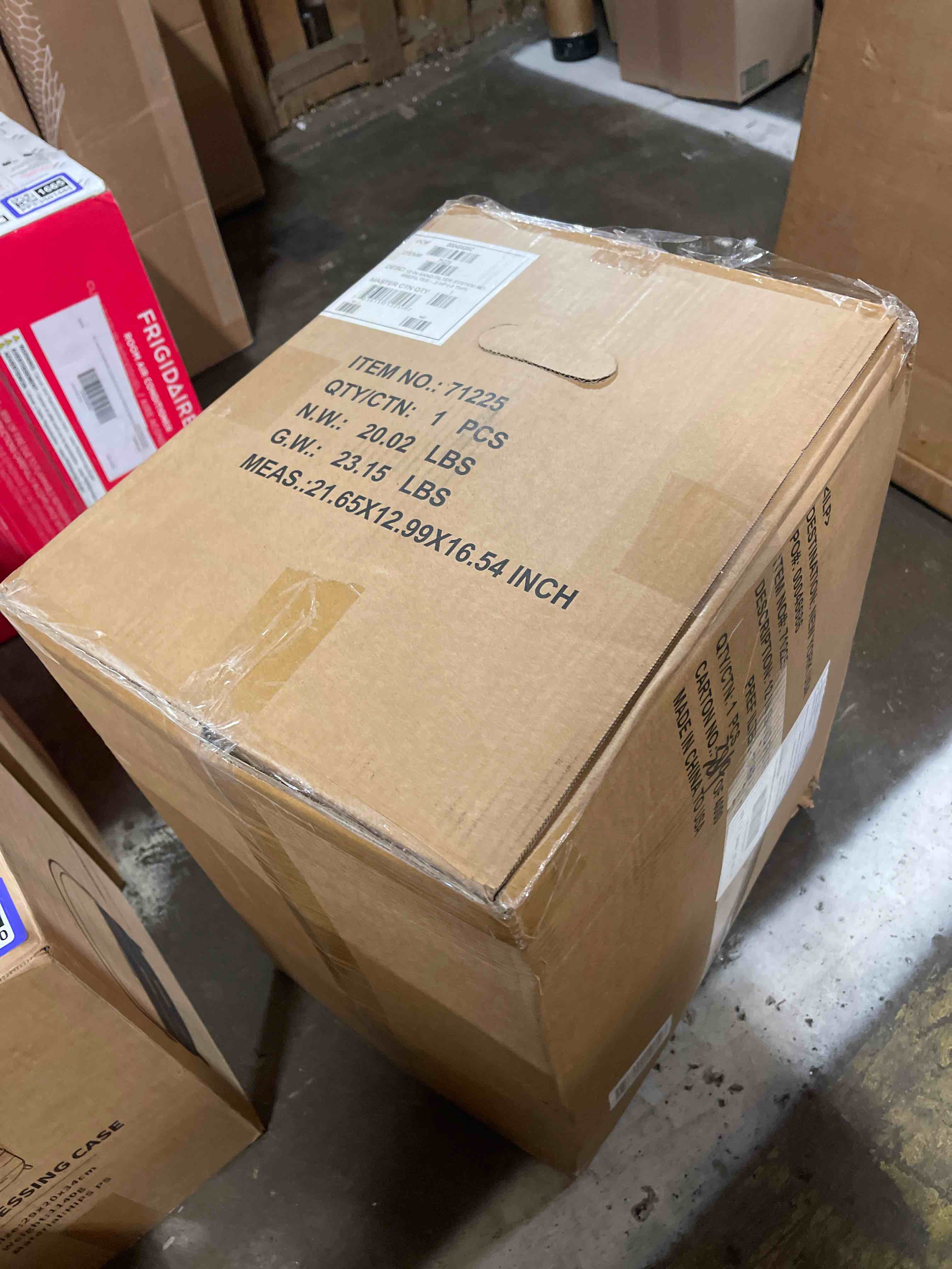 https://s3.amazonaws.com/lotting-images-prod/phillipi/PPE3501664_1753975176695.jpeg