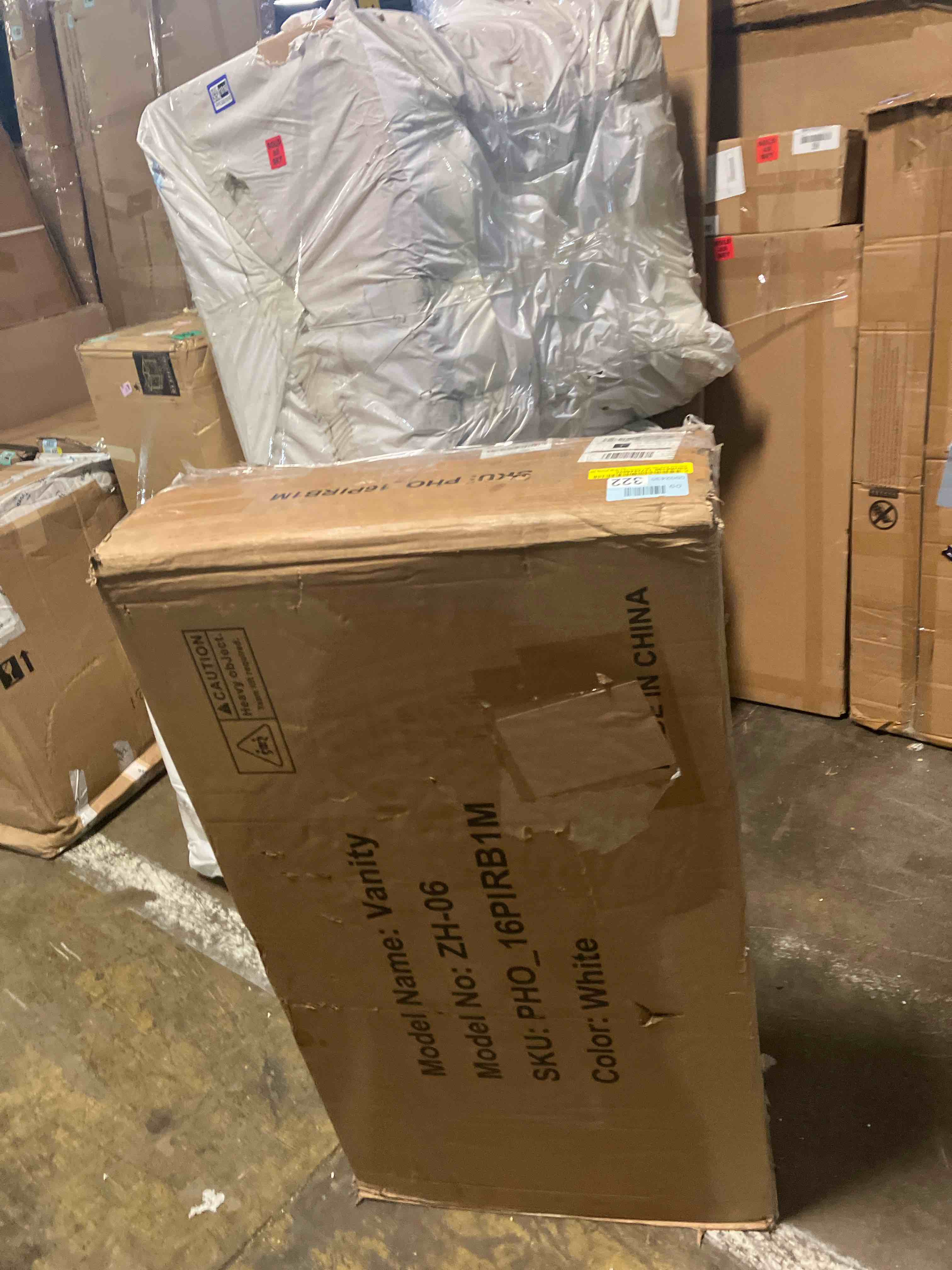 https://s3.amazonaws.com/lotting-images-prod/phillipi/PPE3501819_1753899567409.jpeg