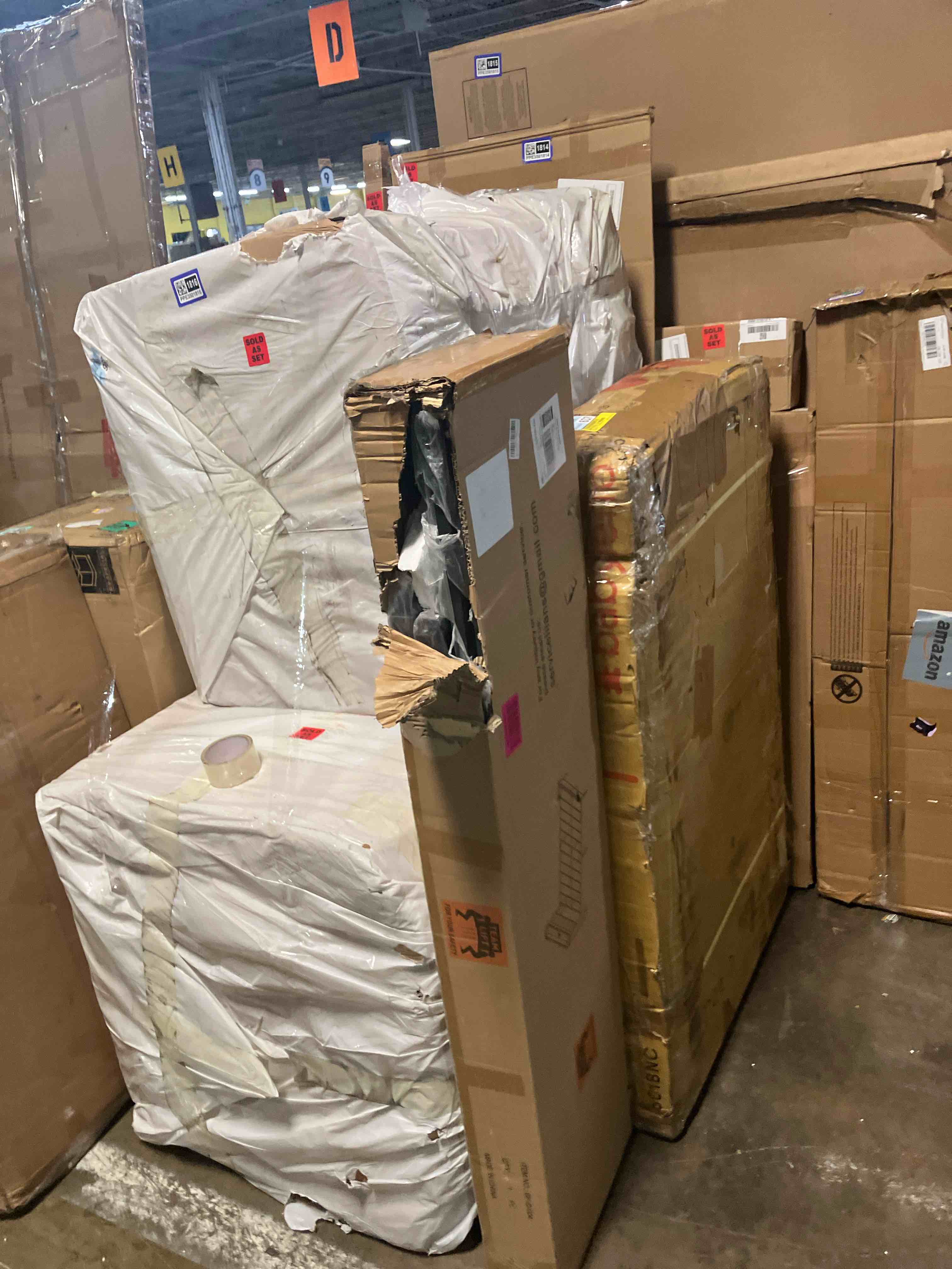 https://s3.amazonaws.com/lotting-images-prod/phillipi/PPE3501822_1753900214789.jpeg
