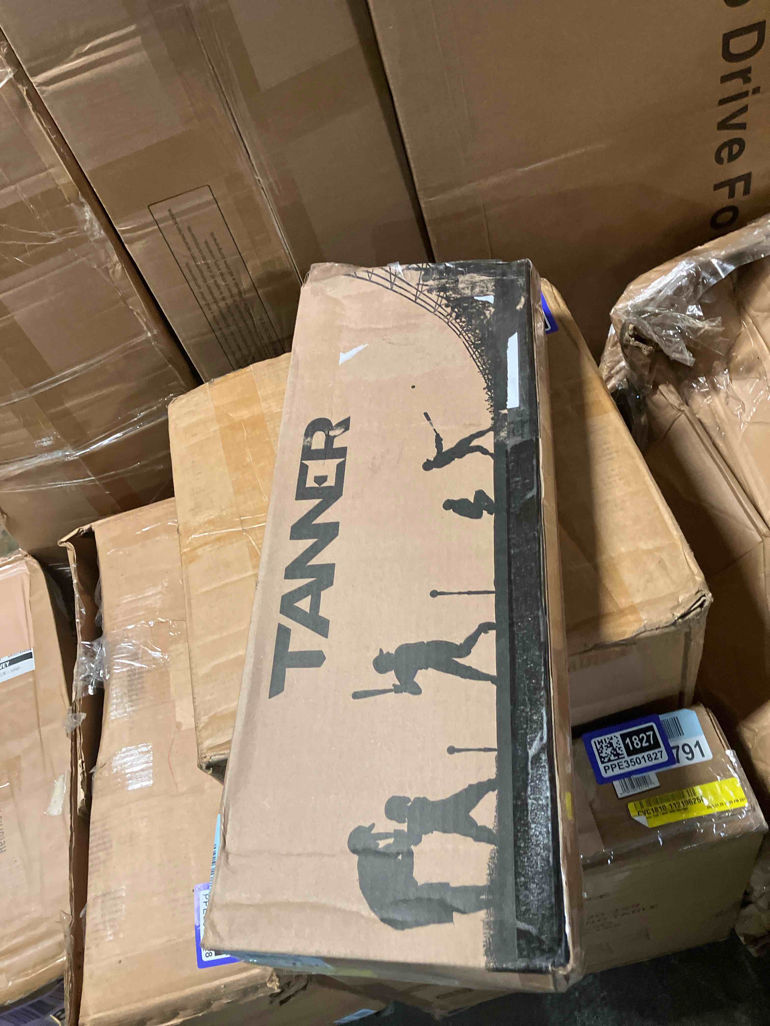 https://s3.amazonaws.com/lotting-images-prod/phillipi/PPE3501829_1753901570329.jpeg