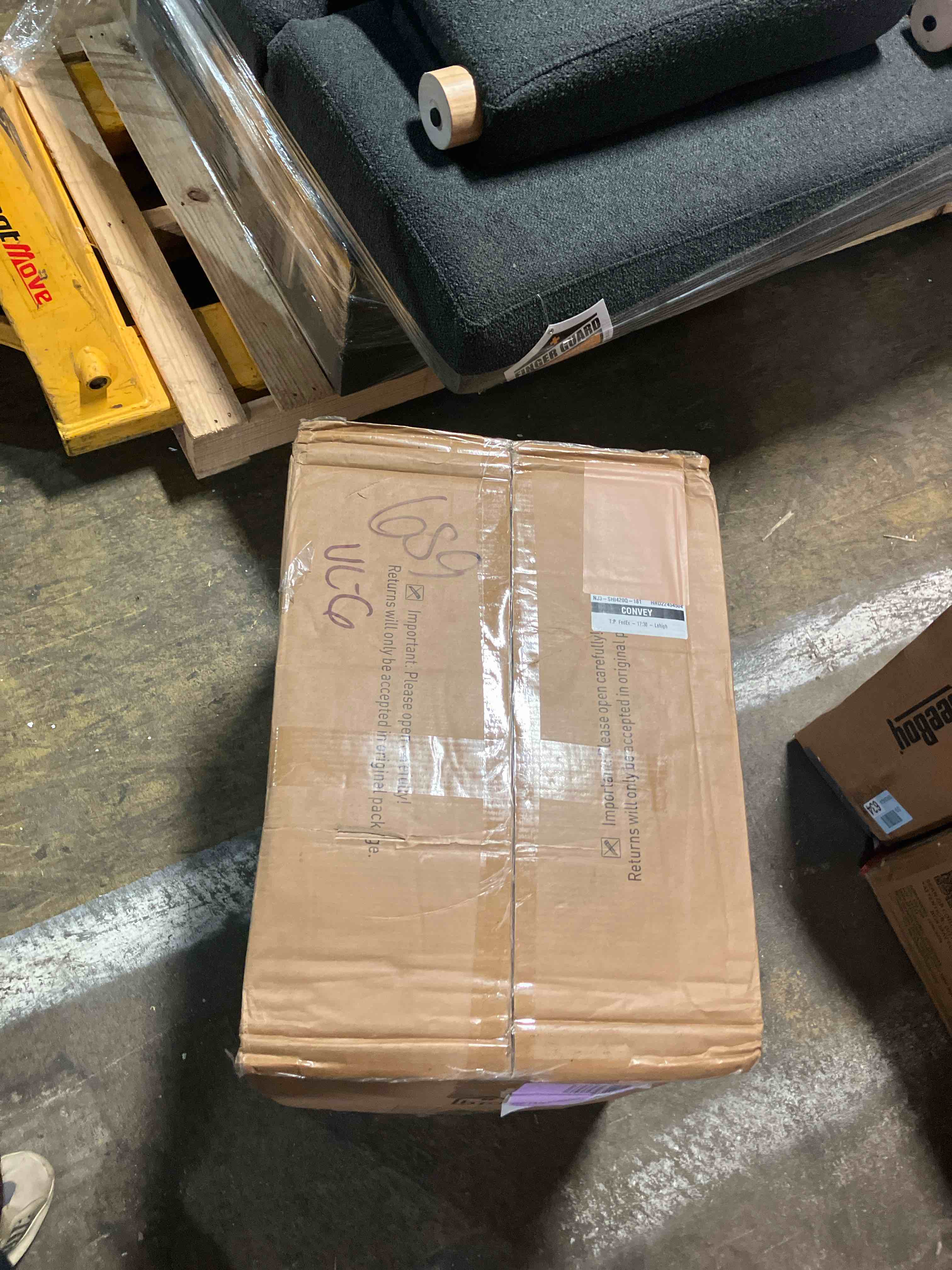 https://s3.amazonaws.com/lotting-images-prod/phillipi/PPE3501830_1753901707682.jpeg