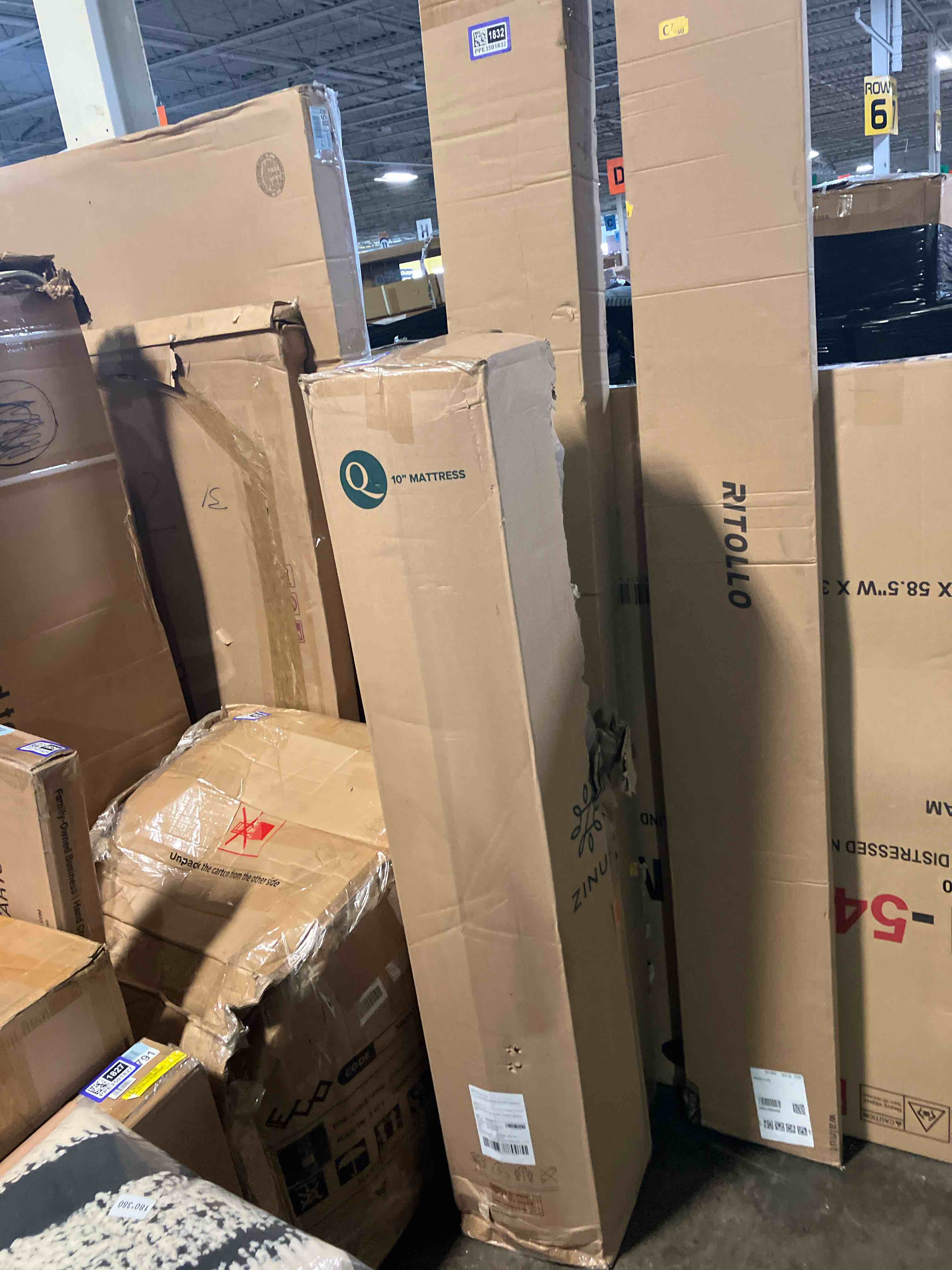 https://s3.amazonaws.com/lotting-images-prod/phillipi/PPE3501834_1753902420597.jpeg