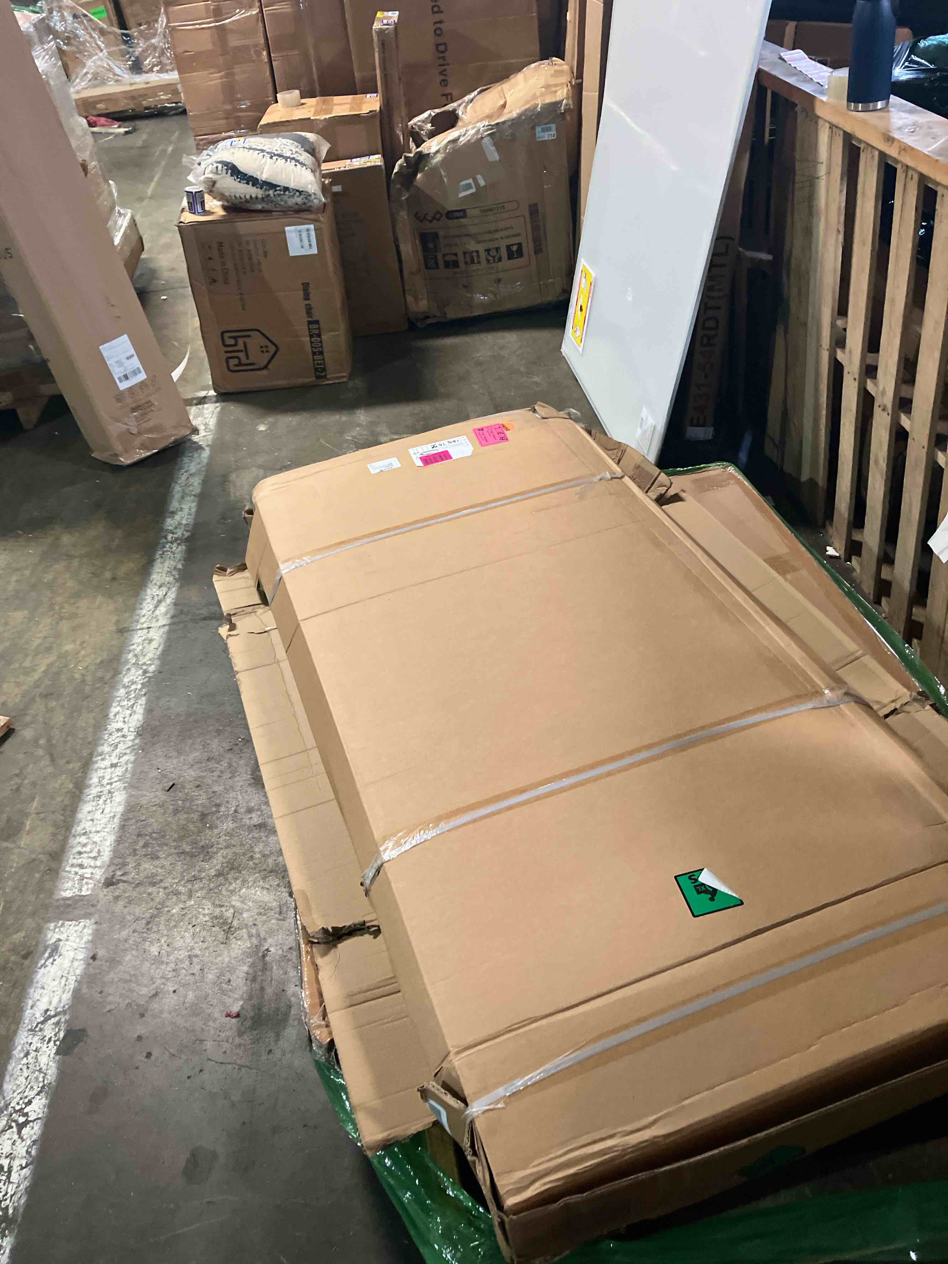 https://s3.amazonaws.com/lotting-images-prod/phillipi/PPE3501836_1753902847180.jpeg