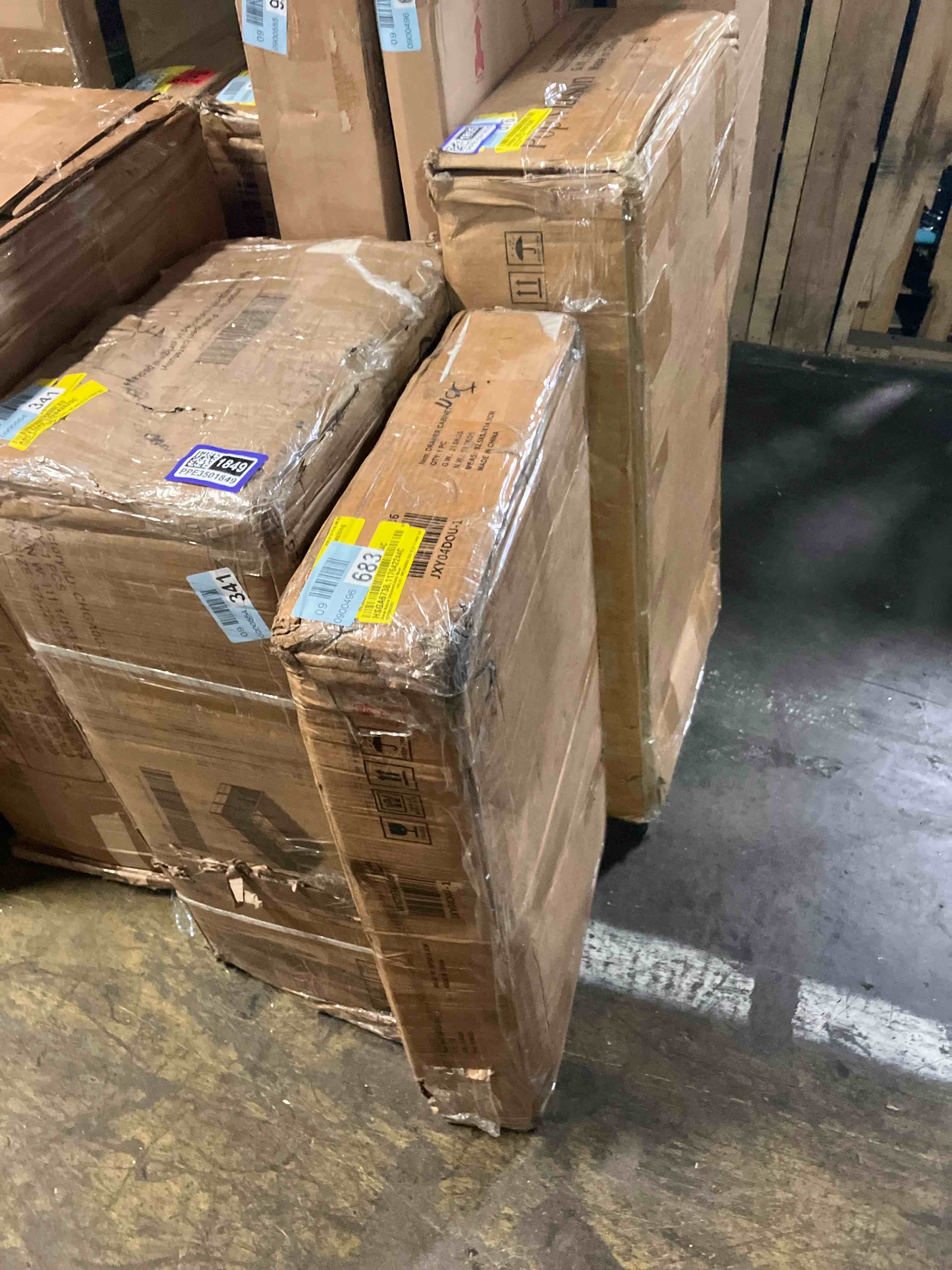 https://s3.amazonaws.com/lotting-images-prod/phillipi/PPE3501856_1753910676857.jpeg