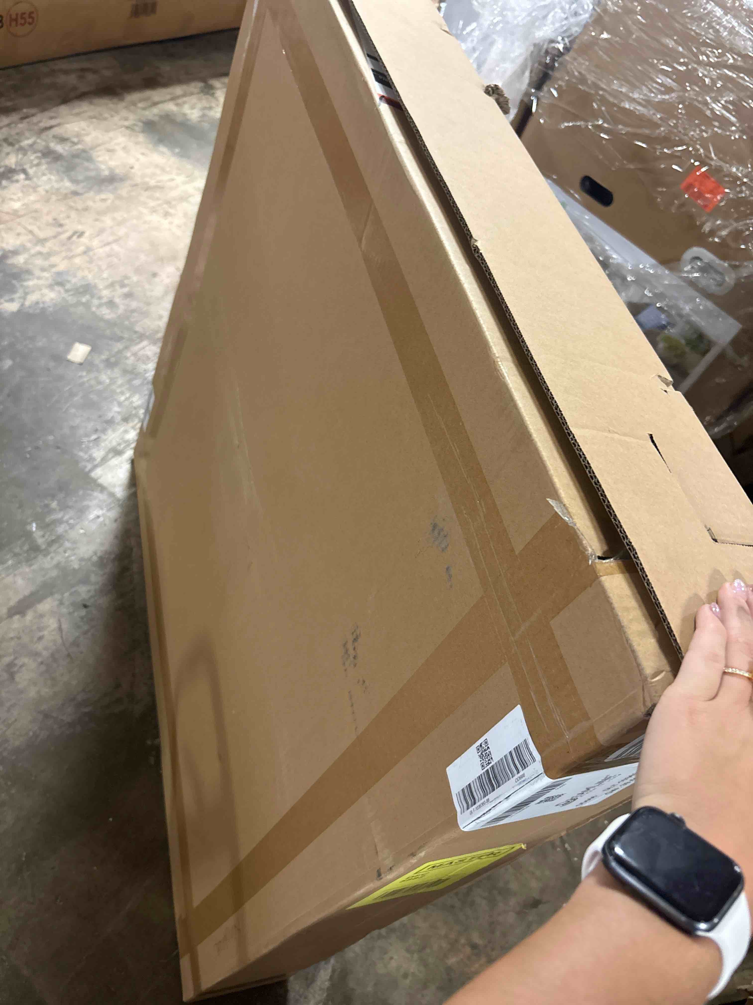 https://s3.amazonaws.com/lotting-images-prod/phillipi/PPE3501864_1753899240557.jpeg