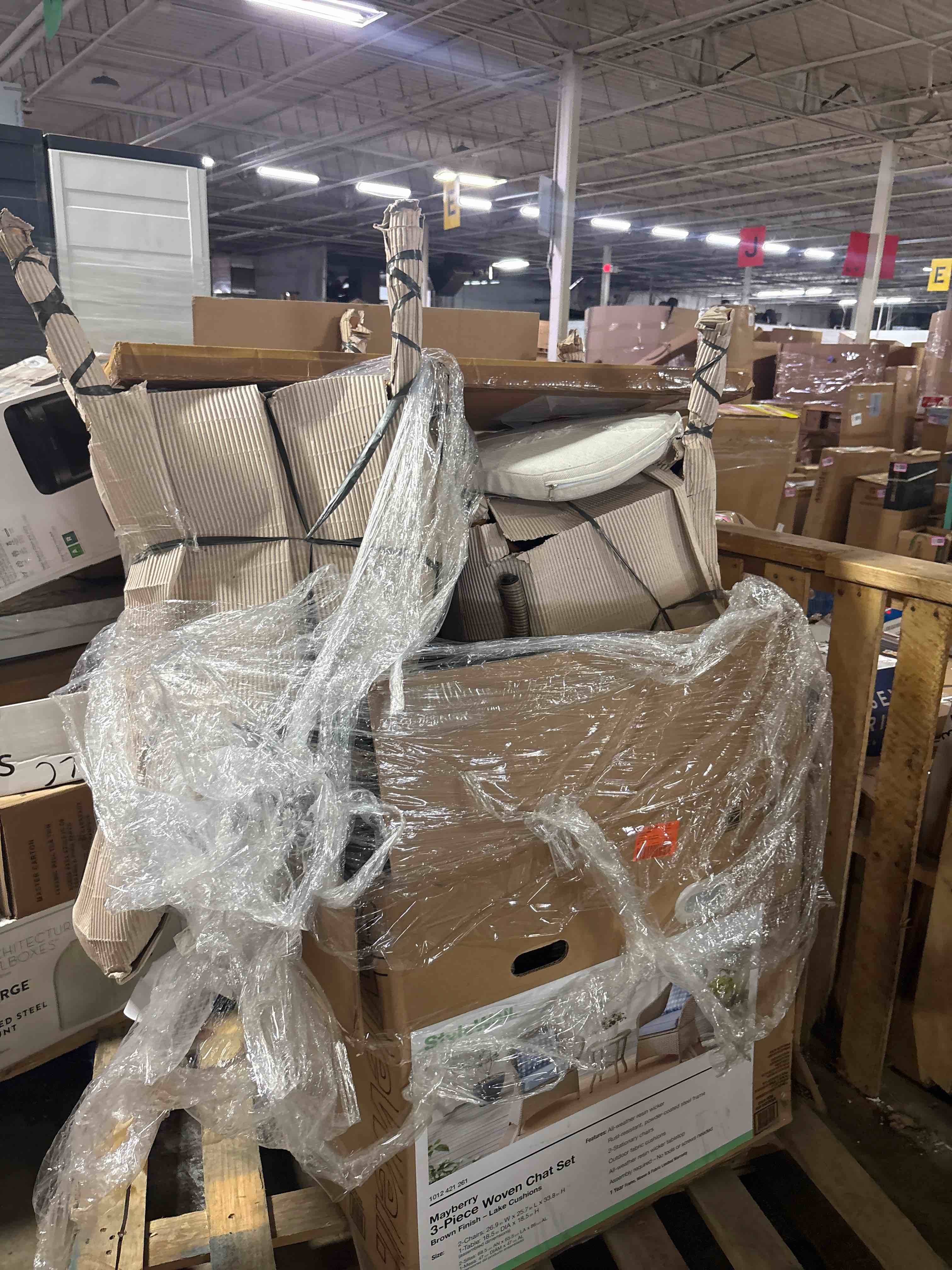 https://s3.amazonaws.com/lotting-images-prod/phillipi/PPE3501865_1753899440649.jpeg