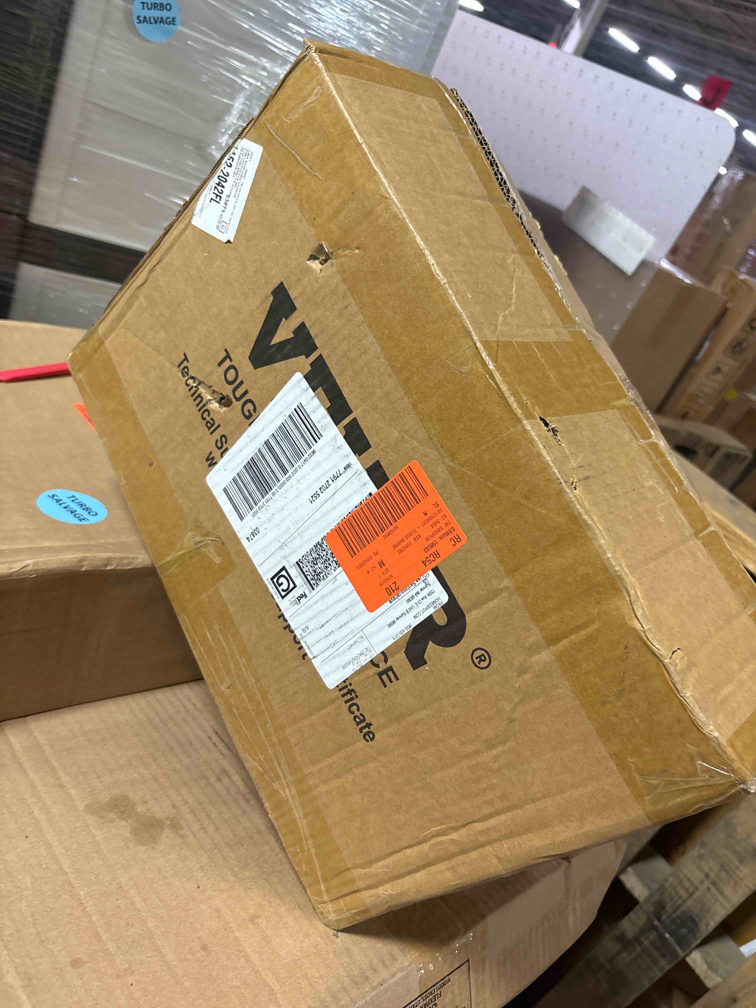 https://s3.amazonaws.com/lotting-images-prod/phillipi/PPE3501874_1753900181385.jpeg