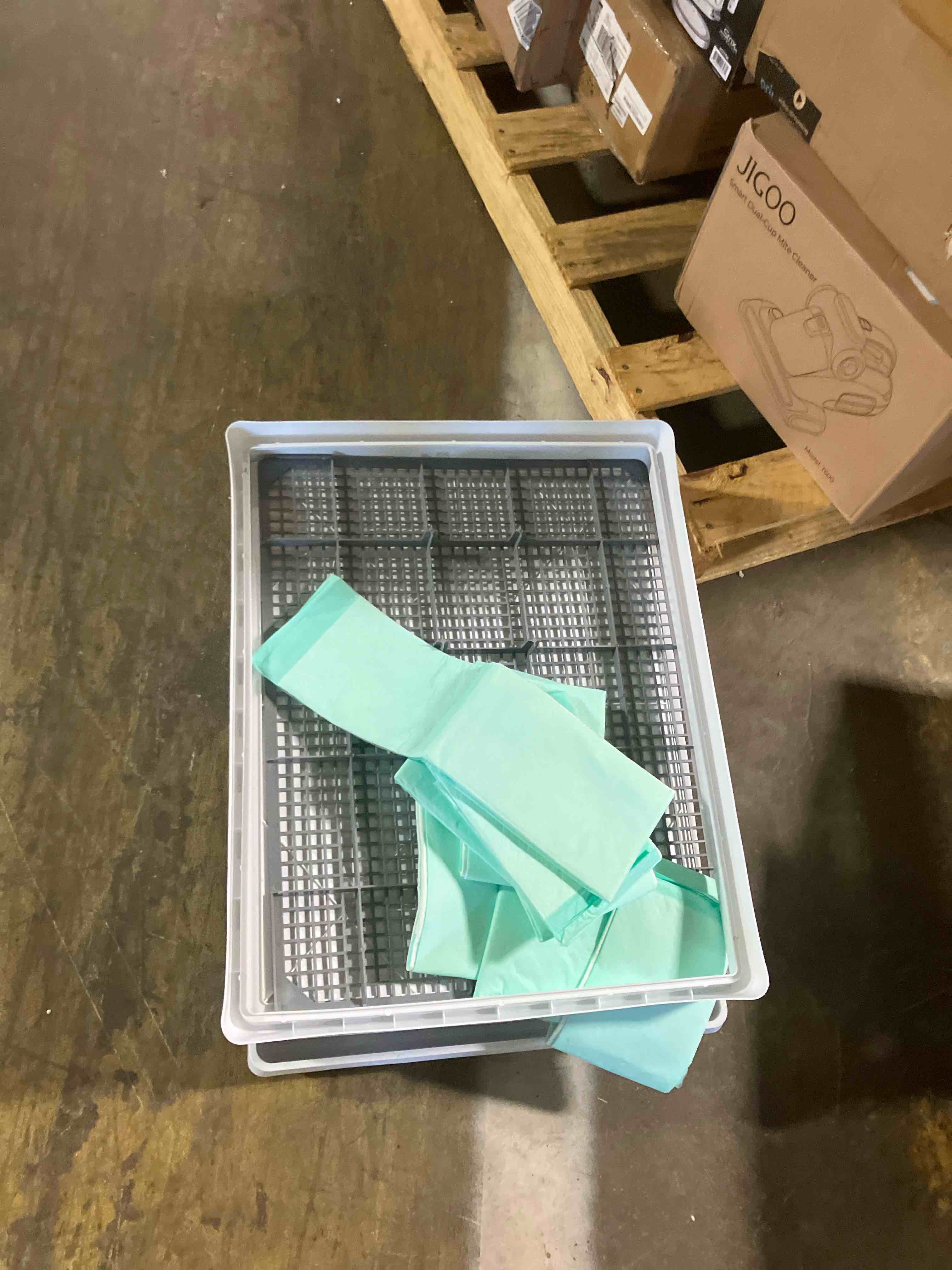 https://s3.amazonaws.com/lotting-images-prod/phillipi/PPE3502082_1755006784751.jpeg