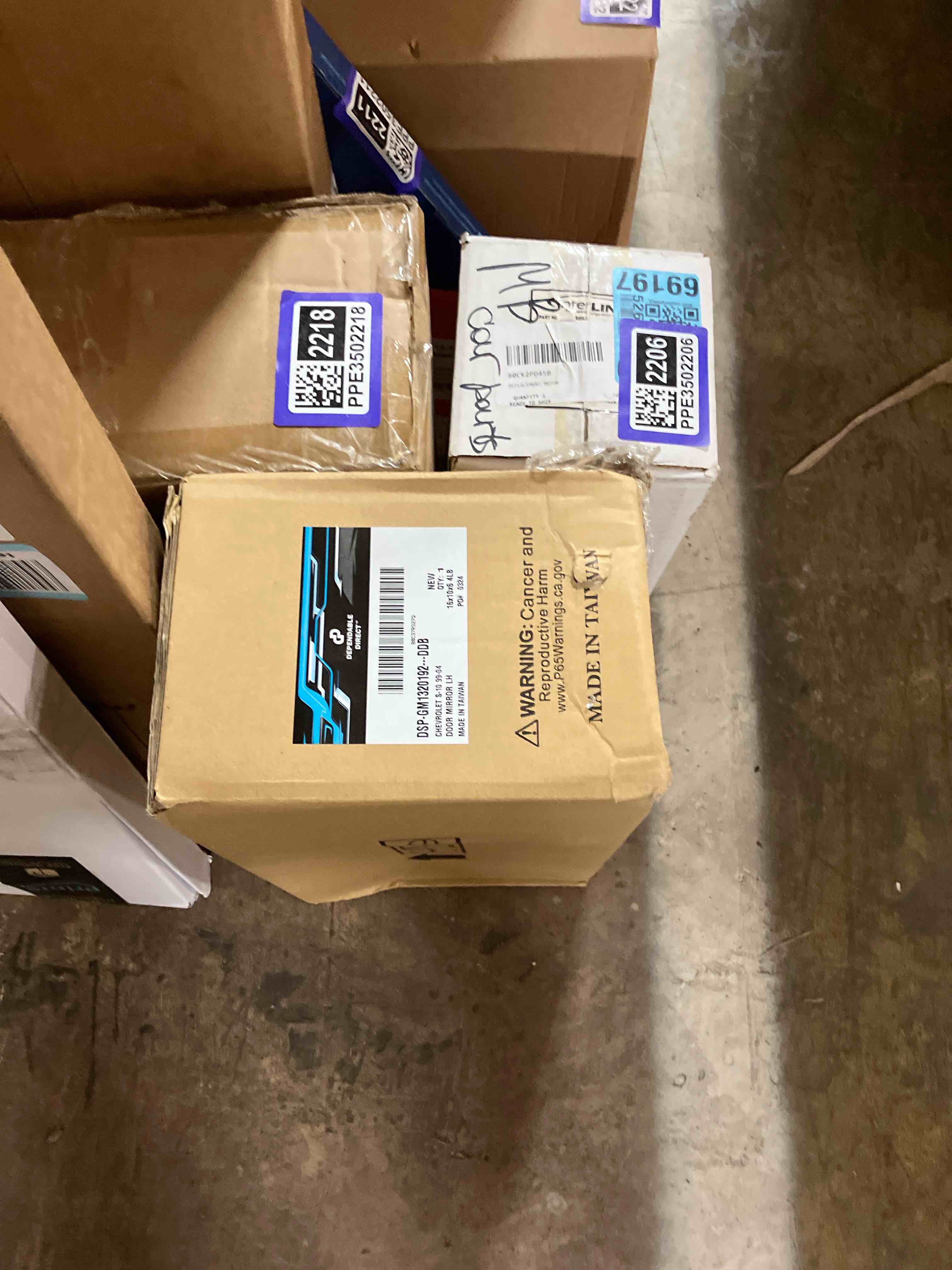 https://s3.amazonaws.com/lotting-images-prod/phillipi/PPE3502203_1755277086896.jpeg