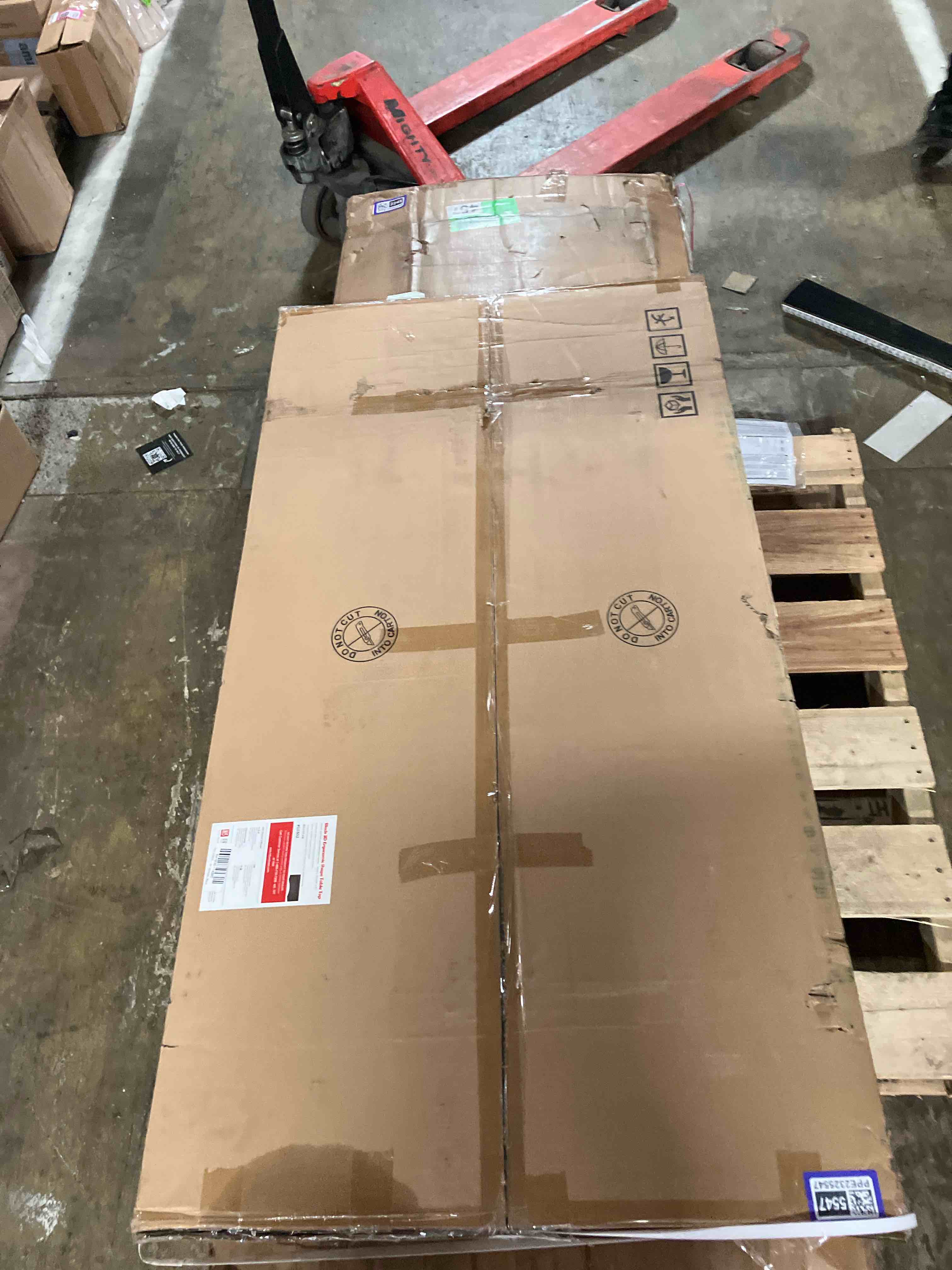 https://s3.amazonaws.com/lotting-images-prod/phillipi/PPE3502247_1755266718952.jpeg
