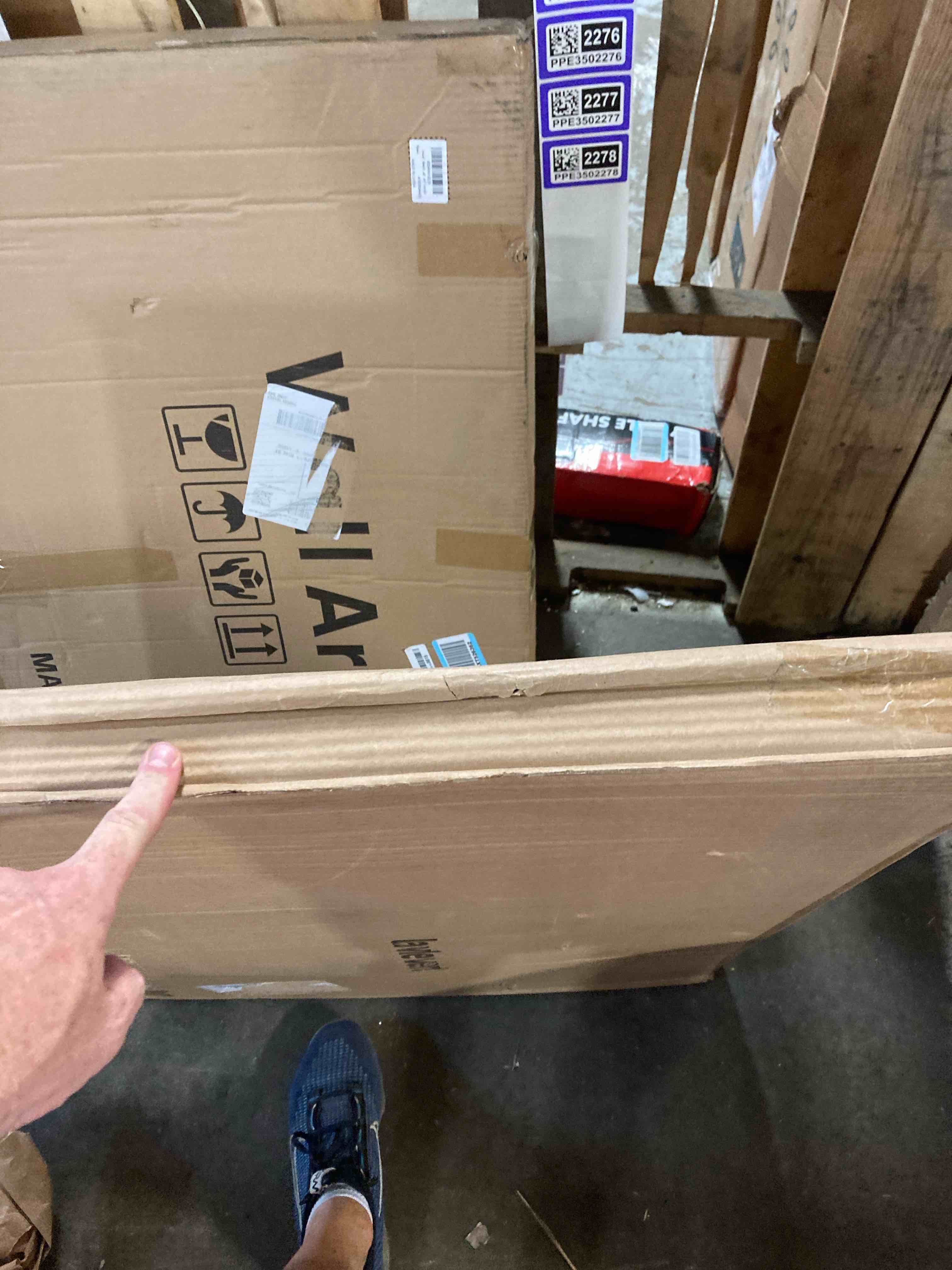 https://s3.amazonaws.com/lotting-images-prod/phillipi/PPE3502277_1755285748704.jpeg