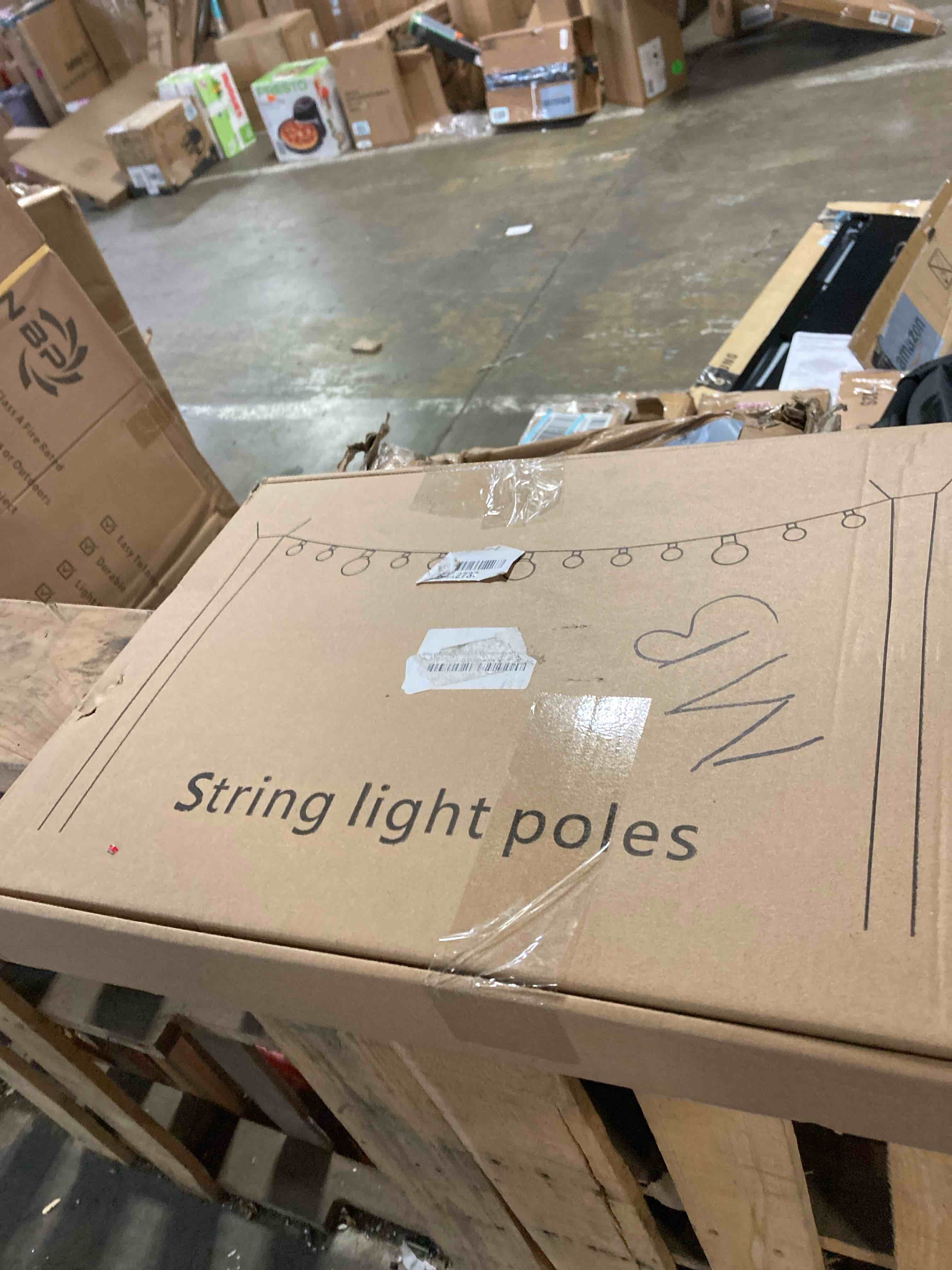 https://s3.amazonaws.com/lotting-images-prod/phillipi/PPE3502298_1755282563045.jpeg