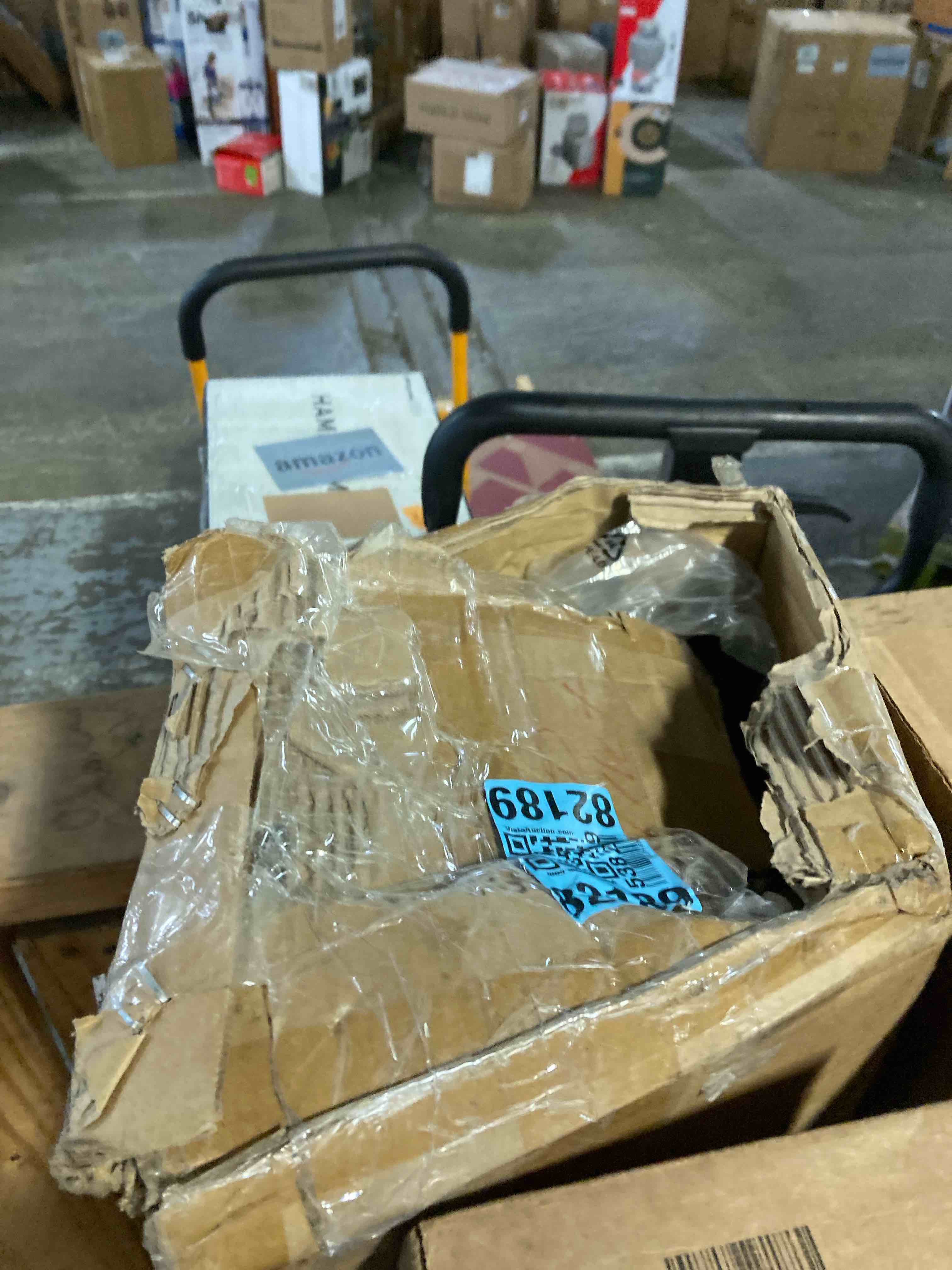 https://s3.amazonaws.com/lotting-images-prod/phillipi/PPE3502329_1755273678184.jpeg